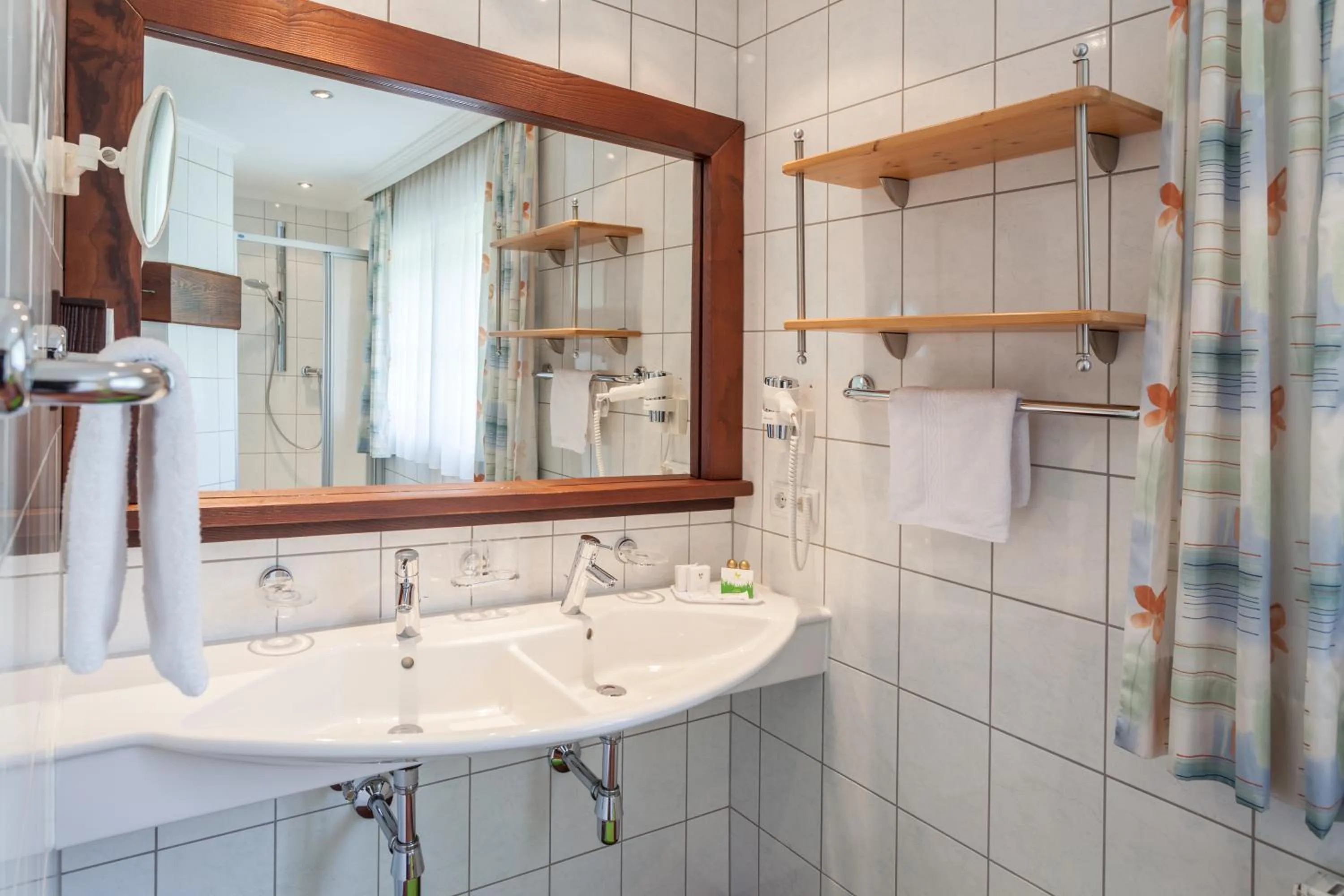 Bathroom in Hotel Garni Ida