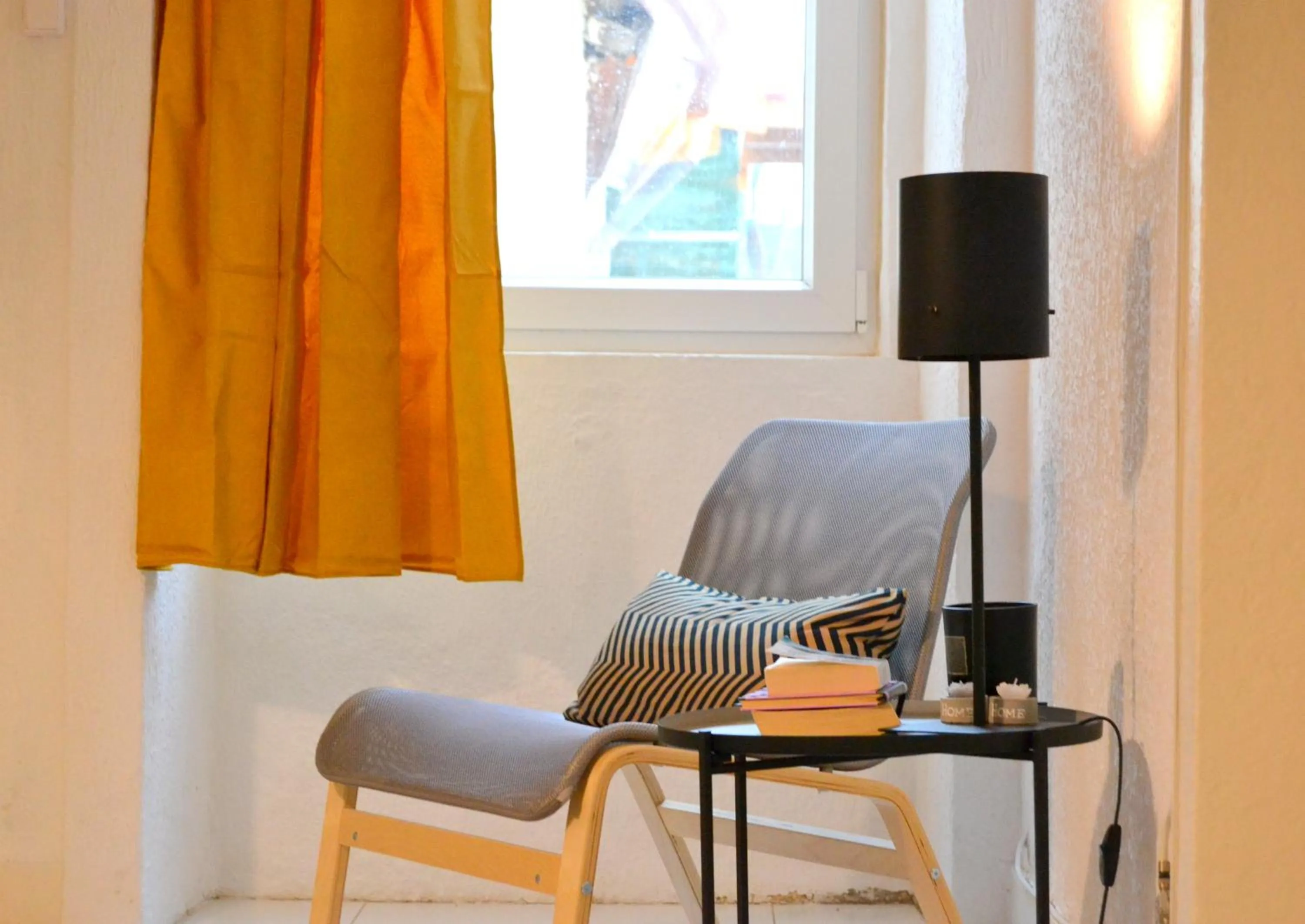 Living room in Downtown Porto Spot - 2 bedrooms