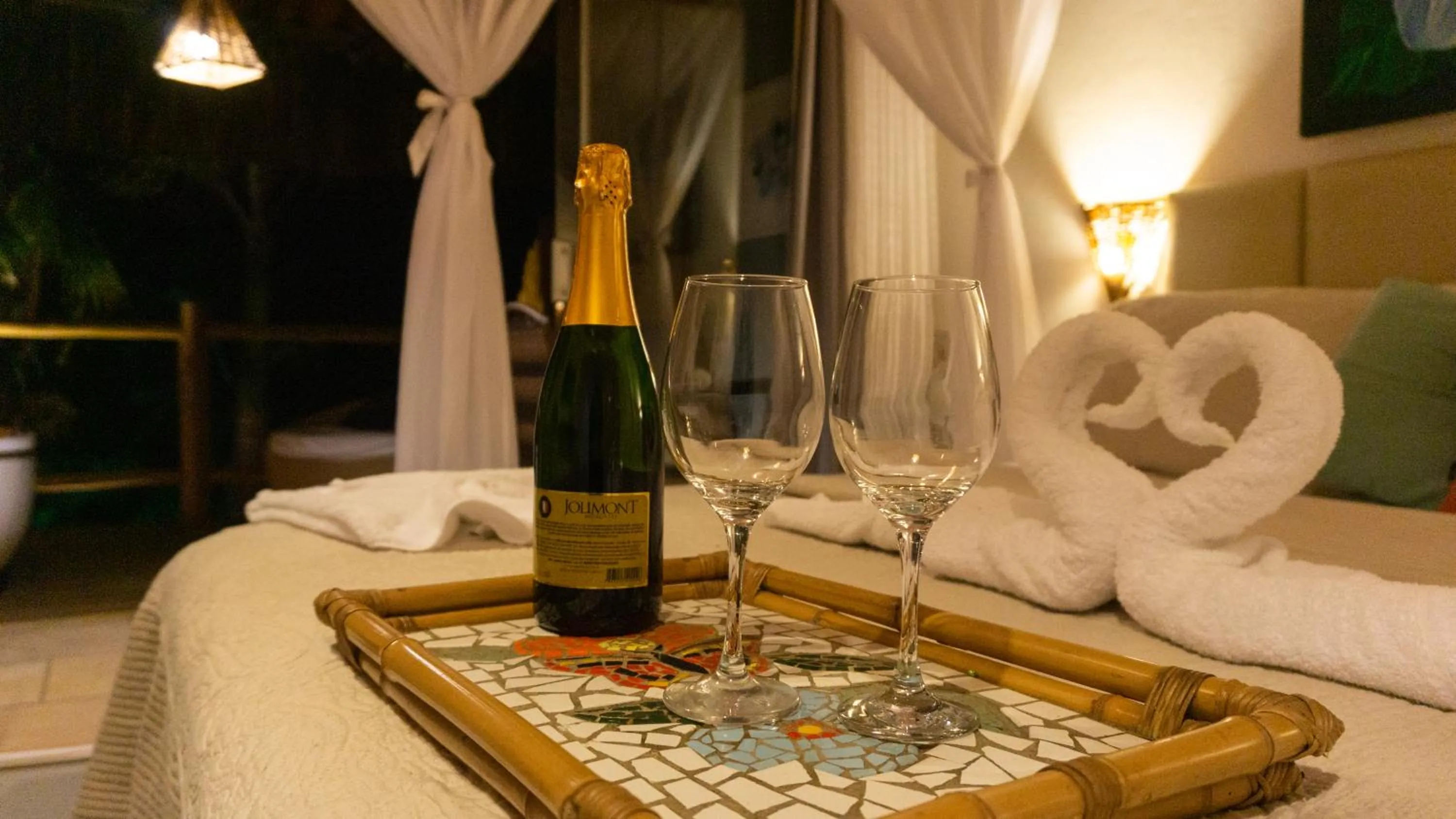 Bed in Xamã Senses - Hotel Pousada