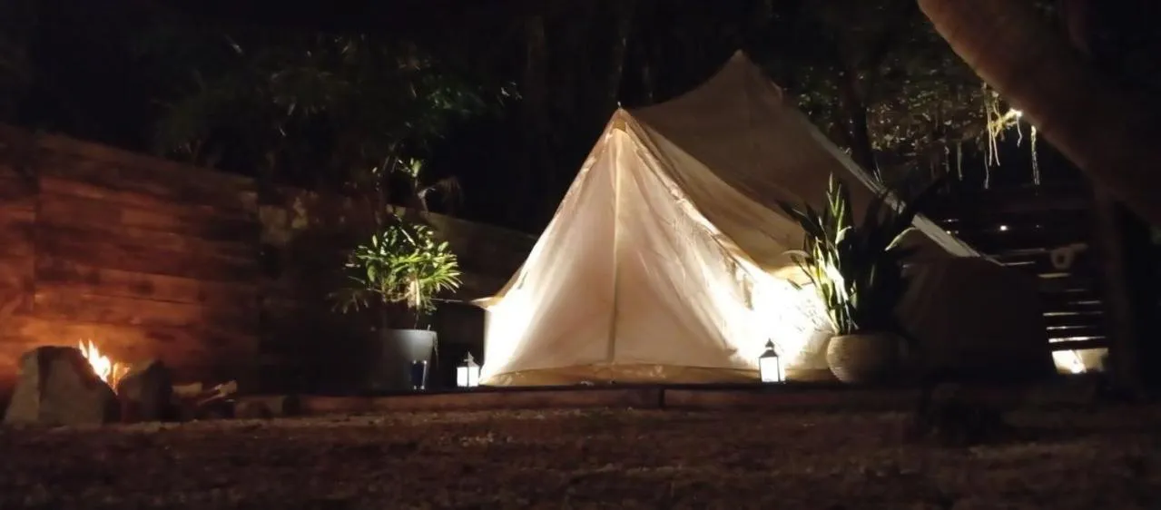 Bedroom in Arte da Tribo Hostel & Camping