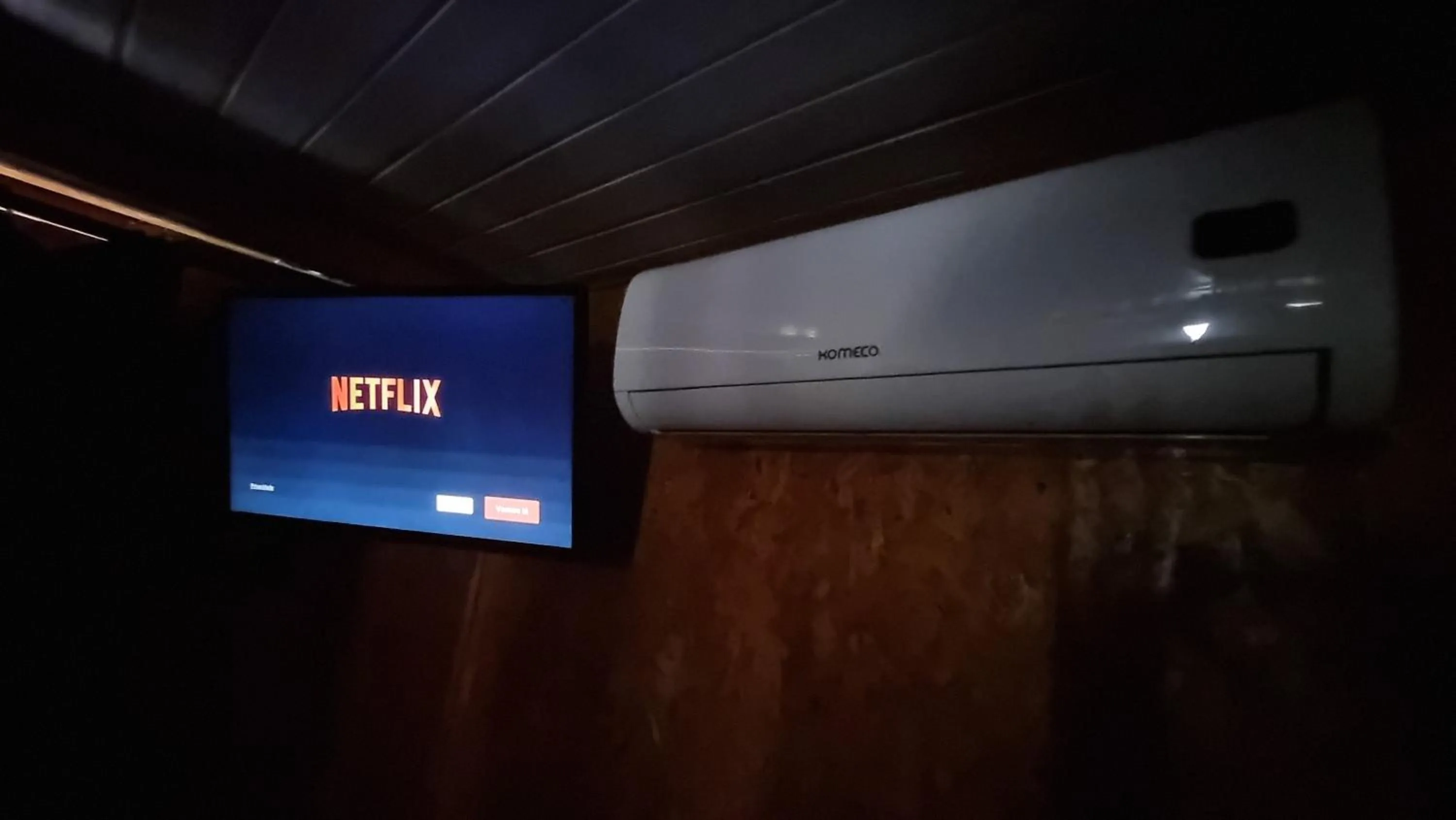 Toilet in Arte da Tribo Hostel & Camping