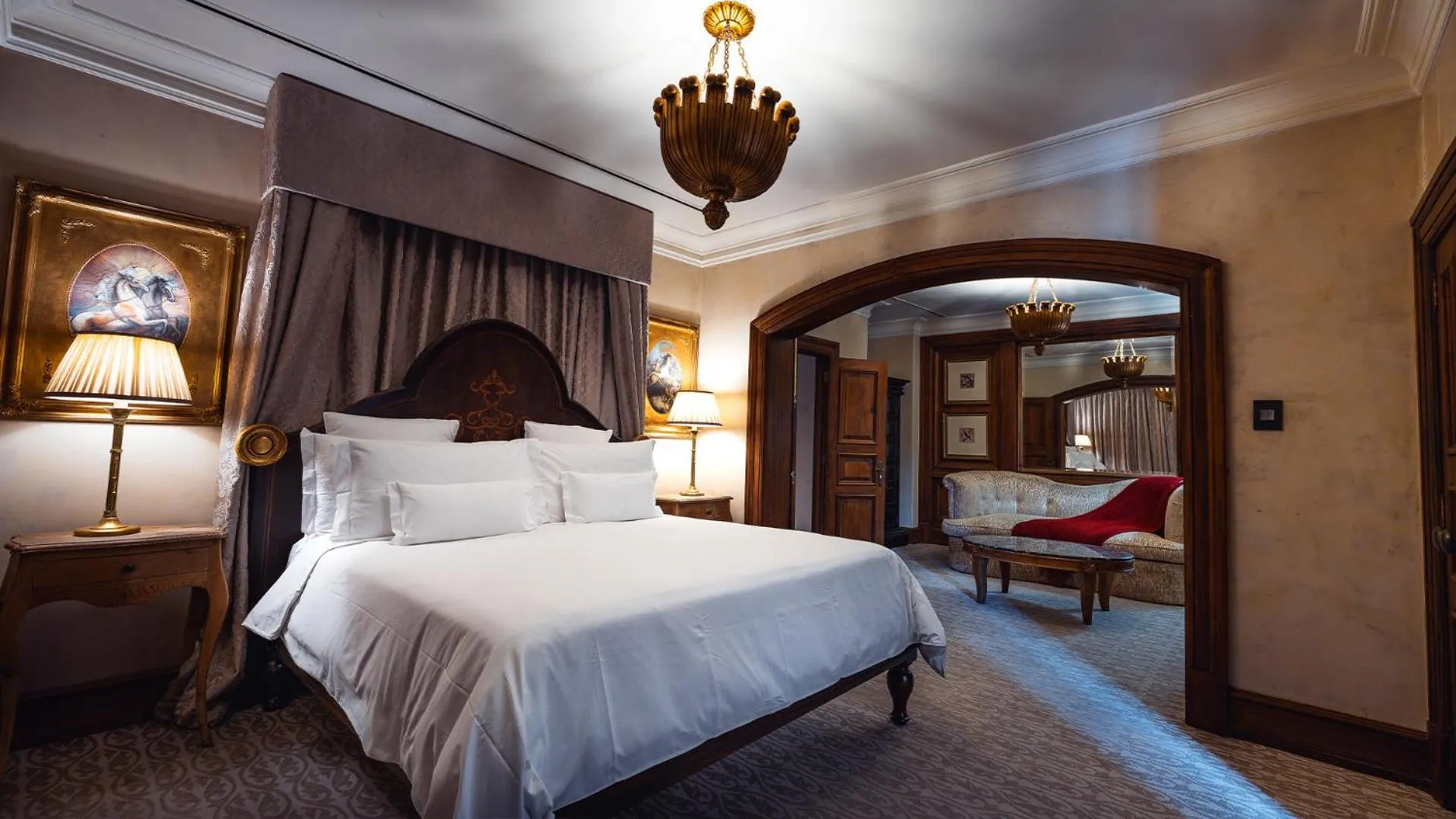 Bedroom, Bed in Palazzo Hotel