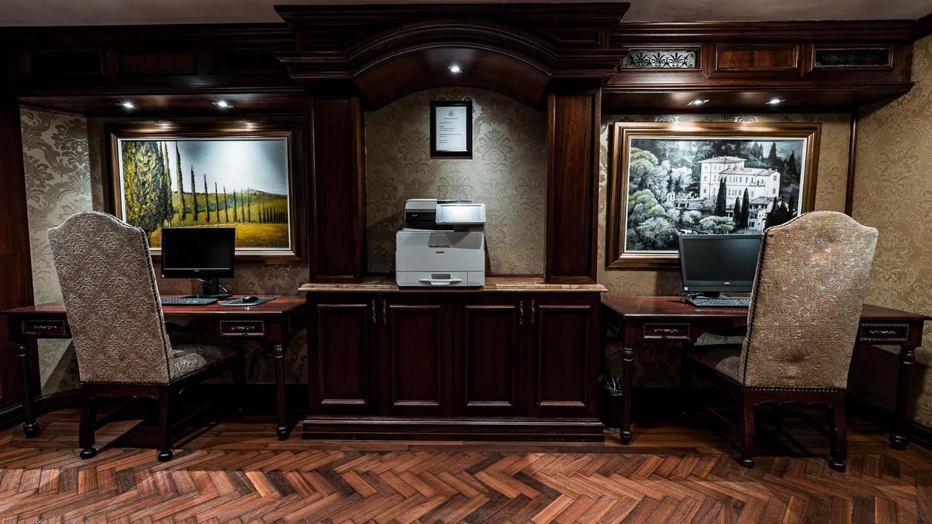 Meeting/conference room in Palazzo Hotel