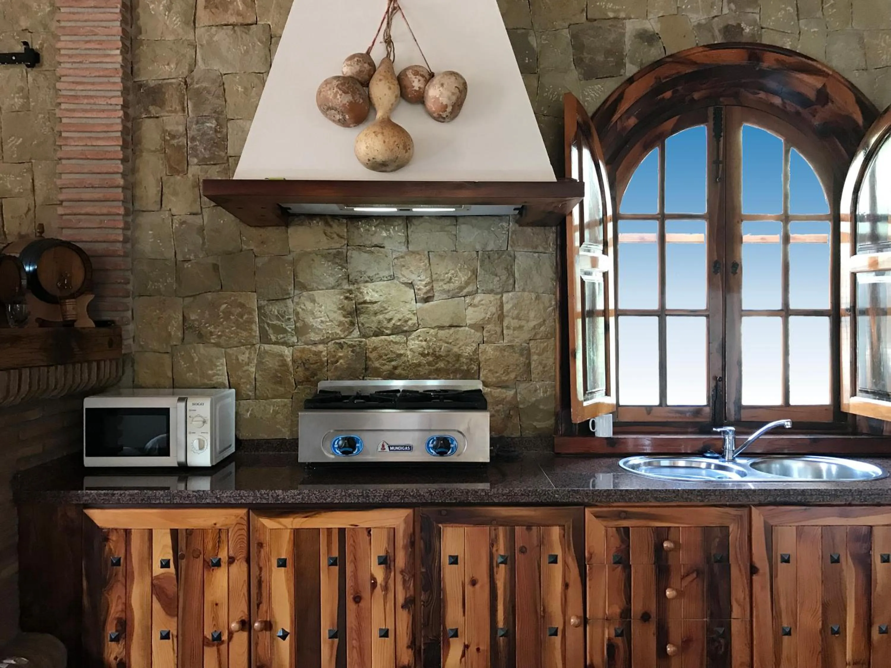 Kitchen or kitchenette in Alojamiento con Encanto en Málaga