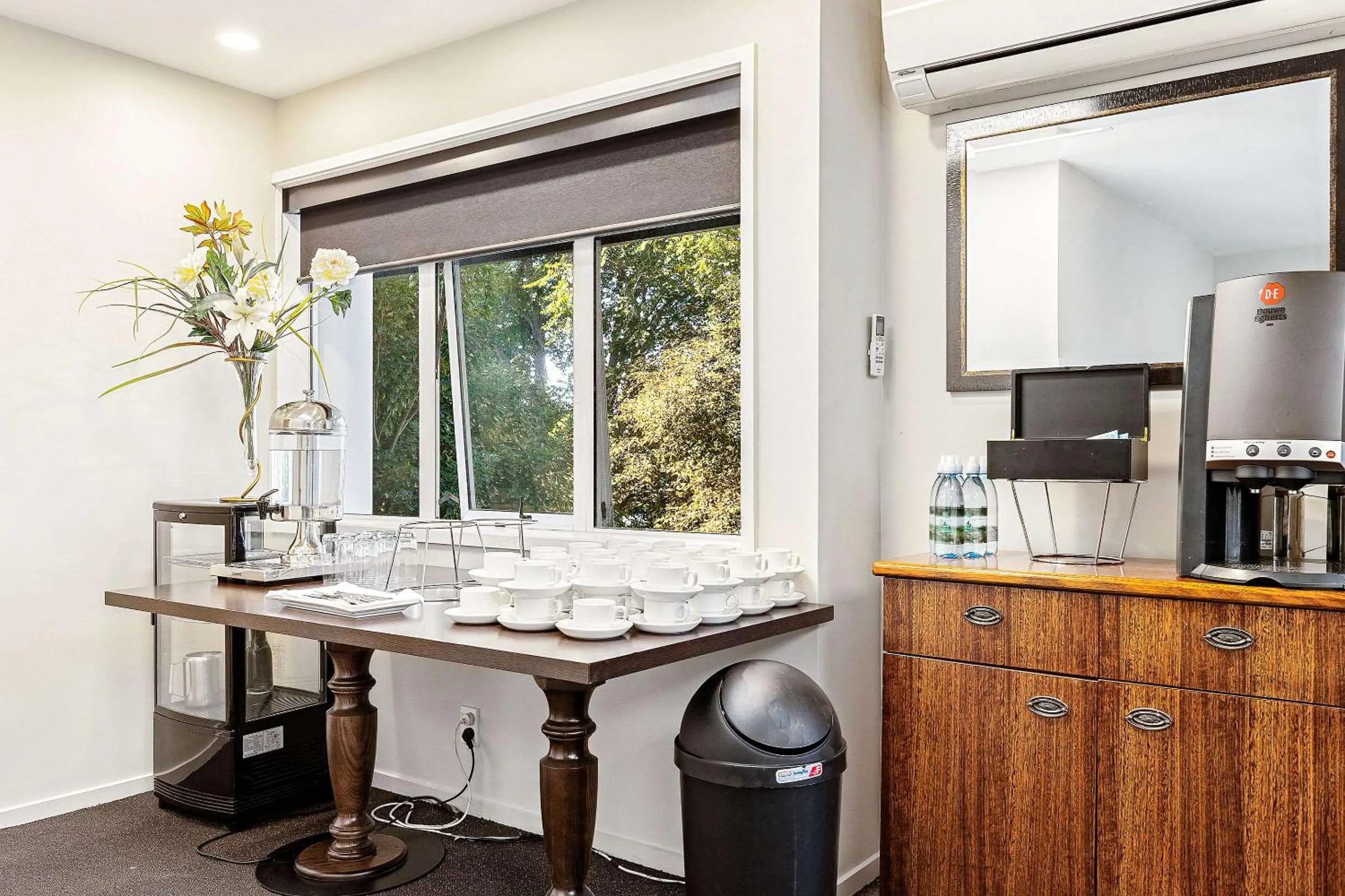 On site, Kitchen/Kitchenette in Quality Hotel Elms