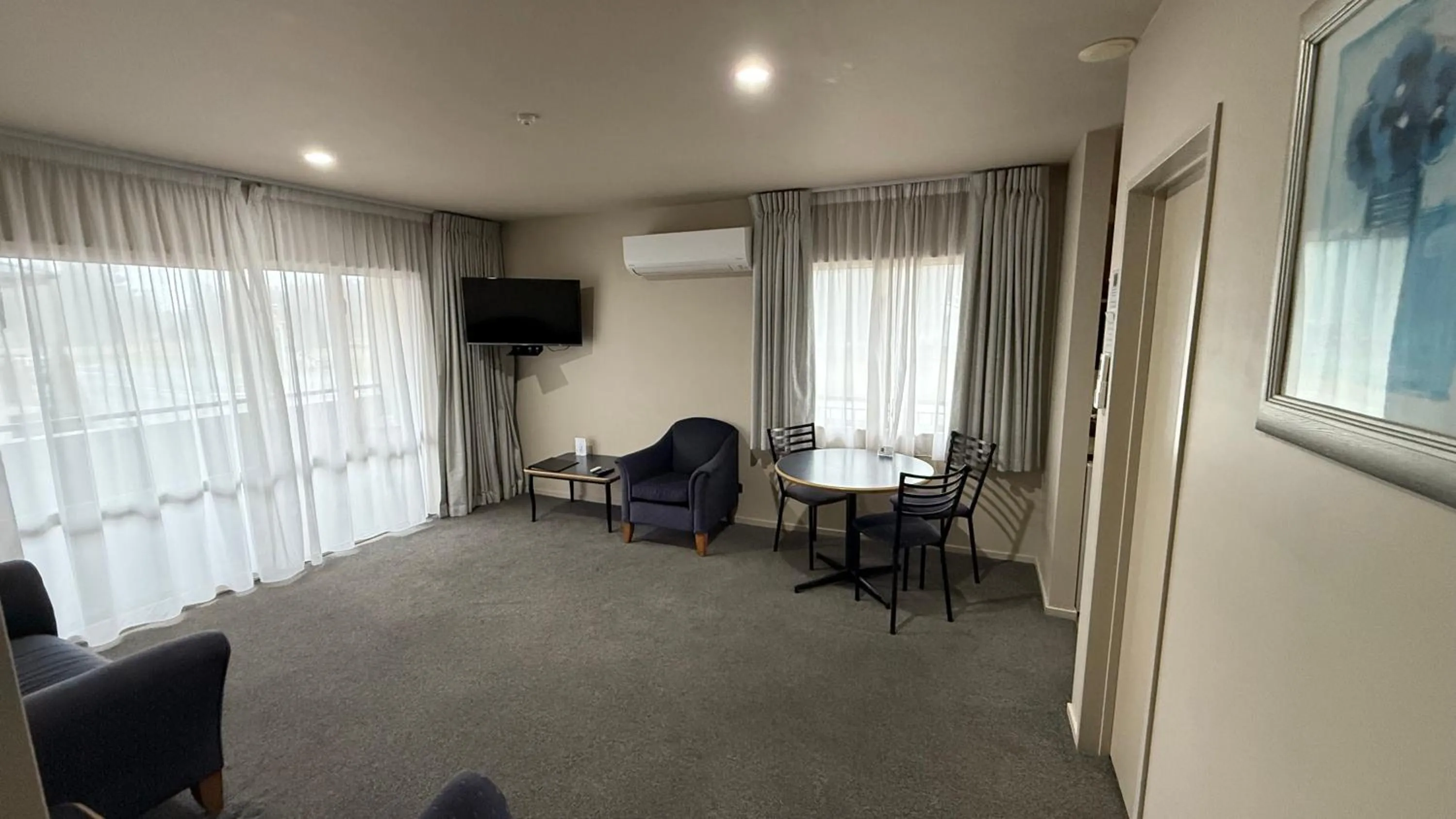 The Suites Ashburton