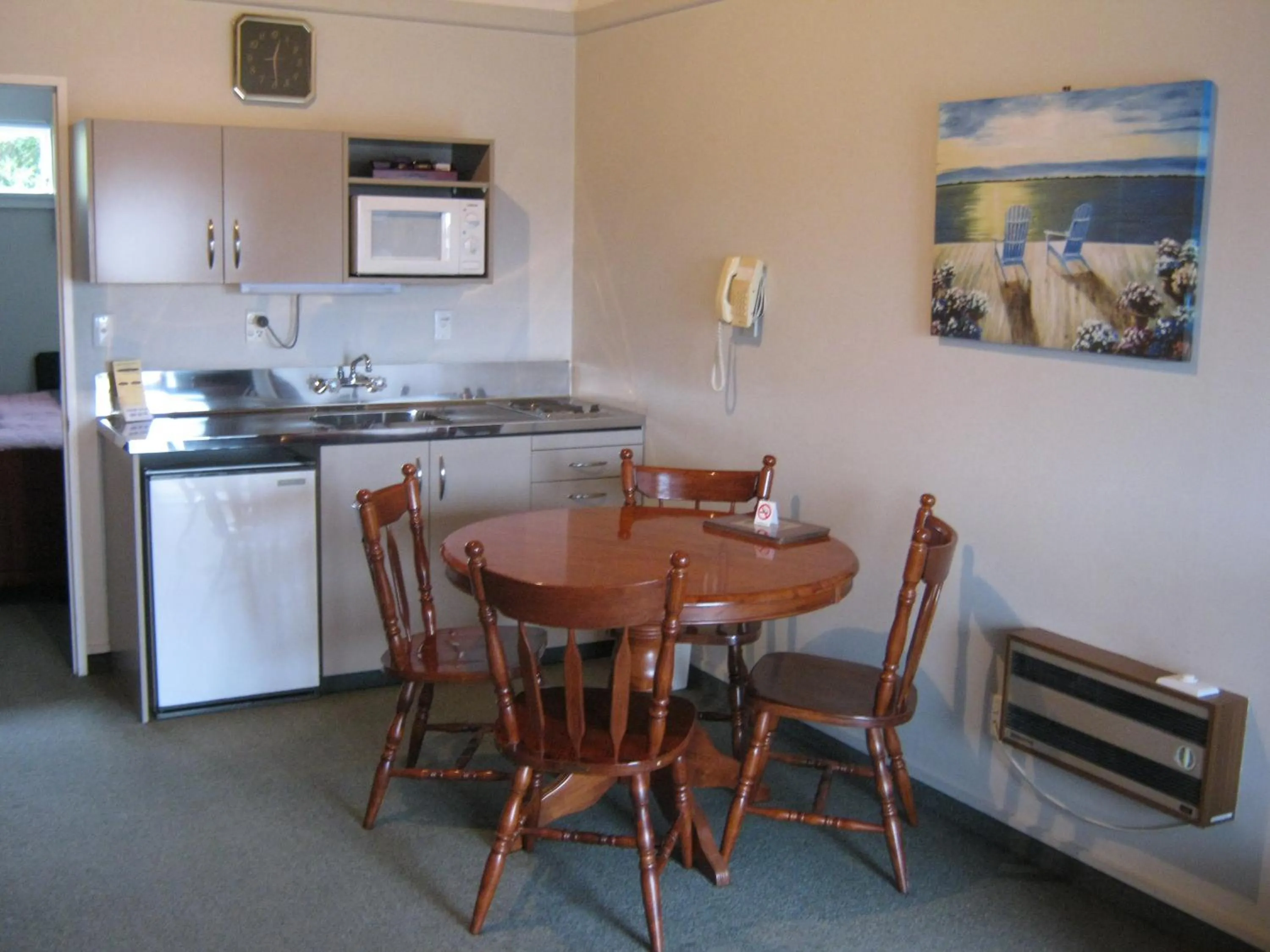 Dining area in Blue Dolphin Motel
