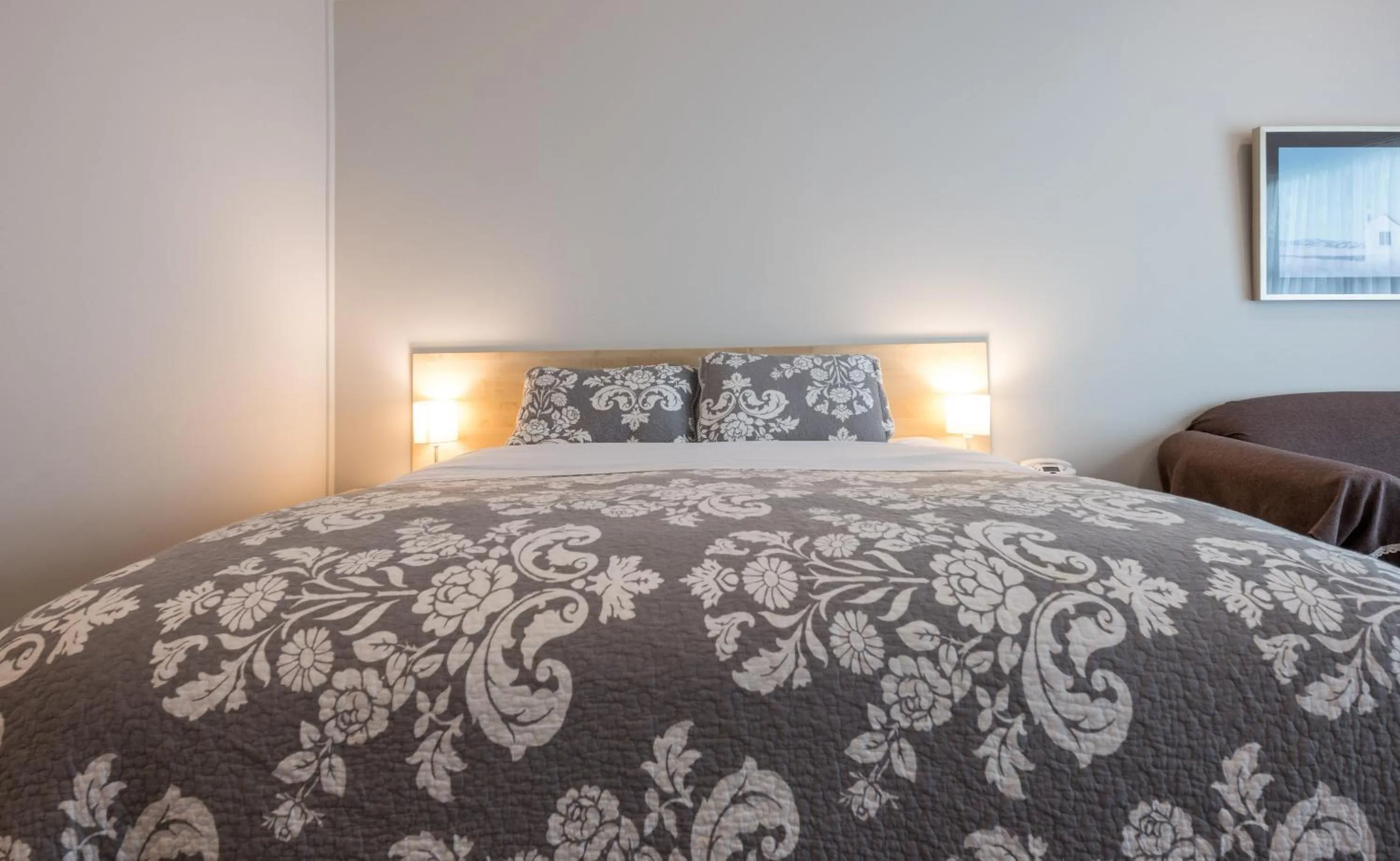 Bed in The Westhaven Motel