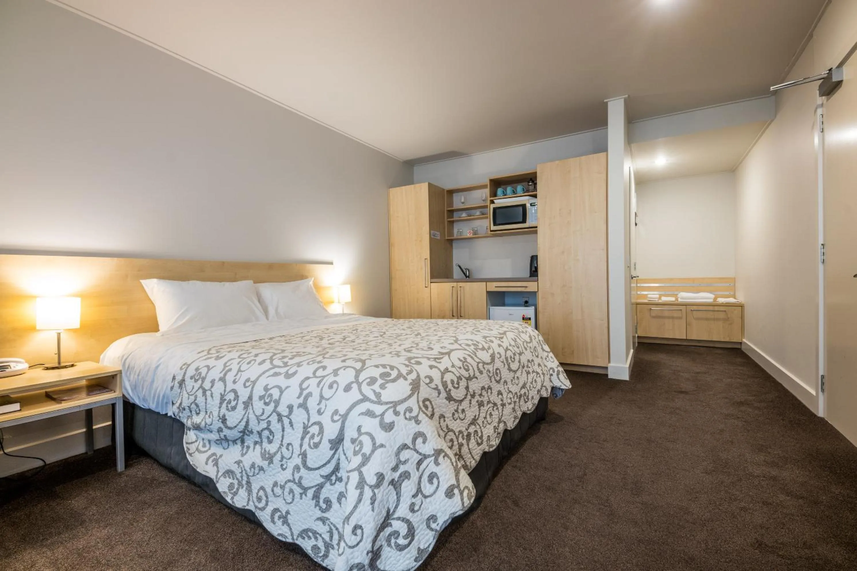 Bed in The Westhaven Motel