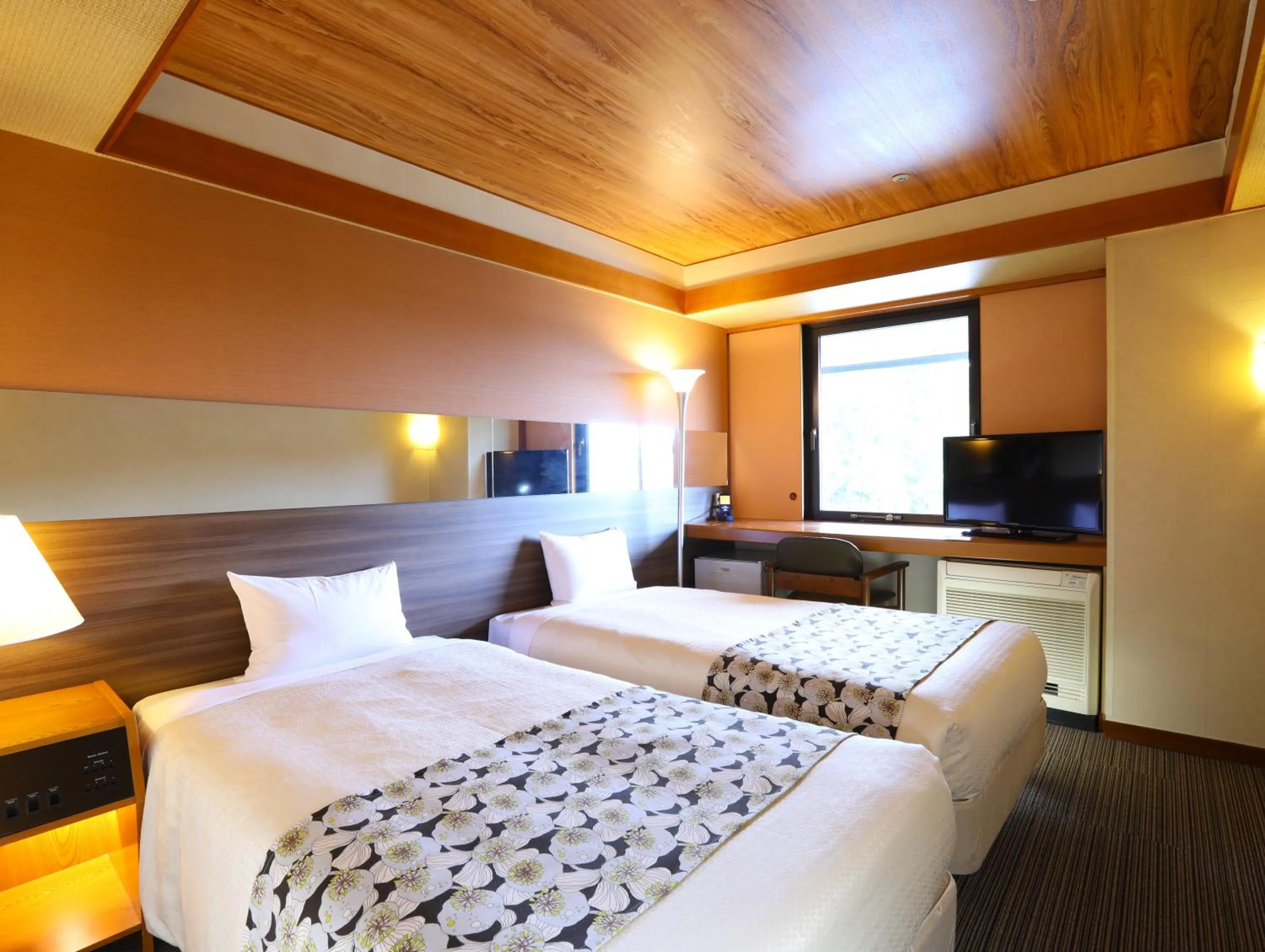 Photo of the whole room, Bed in The Hedistar Hotel Narita