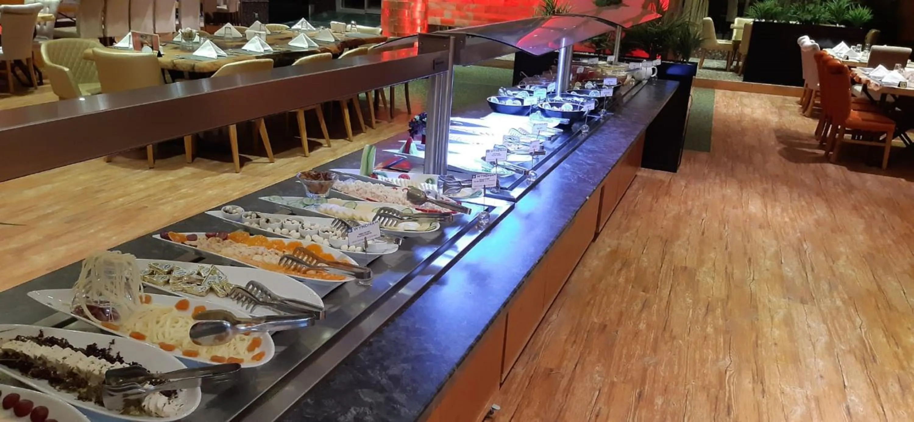 Buffet breakfast in Wyndham Cerkezkoy