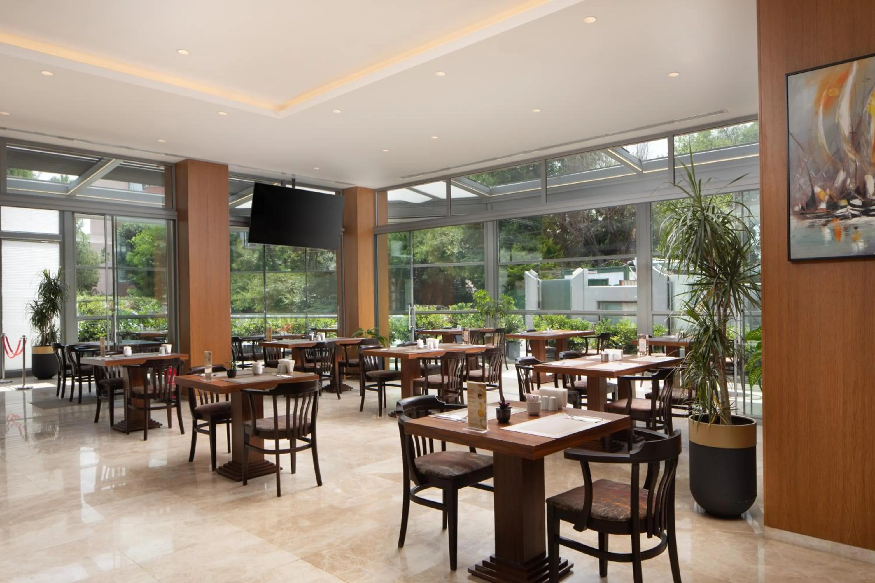 Restaurant/places to eat in Ramada Plaza by Wyndham Istanbul Atakoy