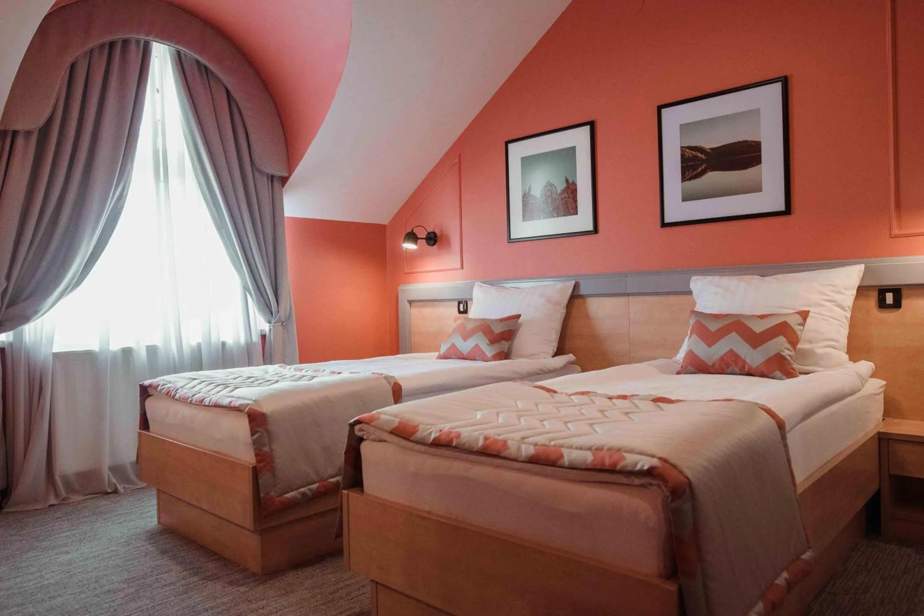 Bed in Hotel Đakovo