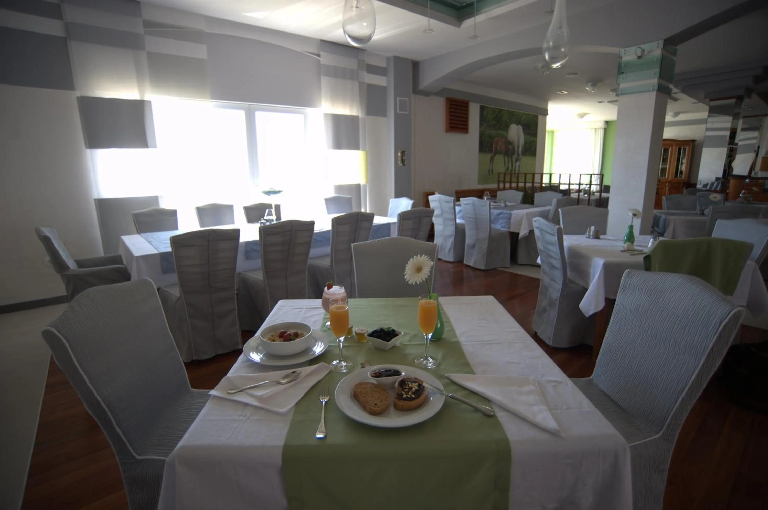 Restaurant/places to eat in Hotel Đakovo