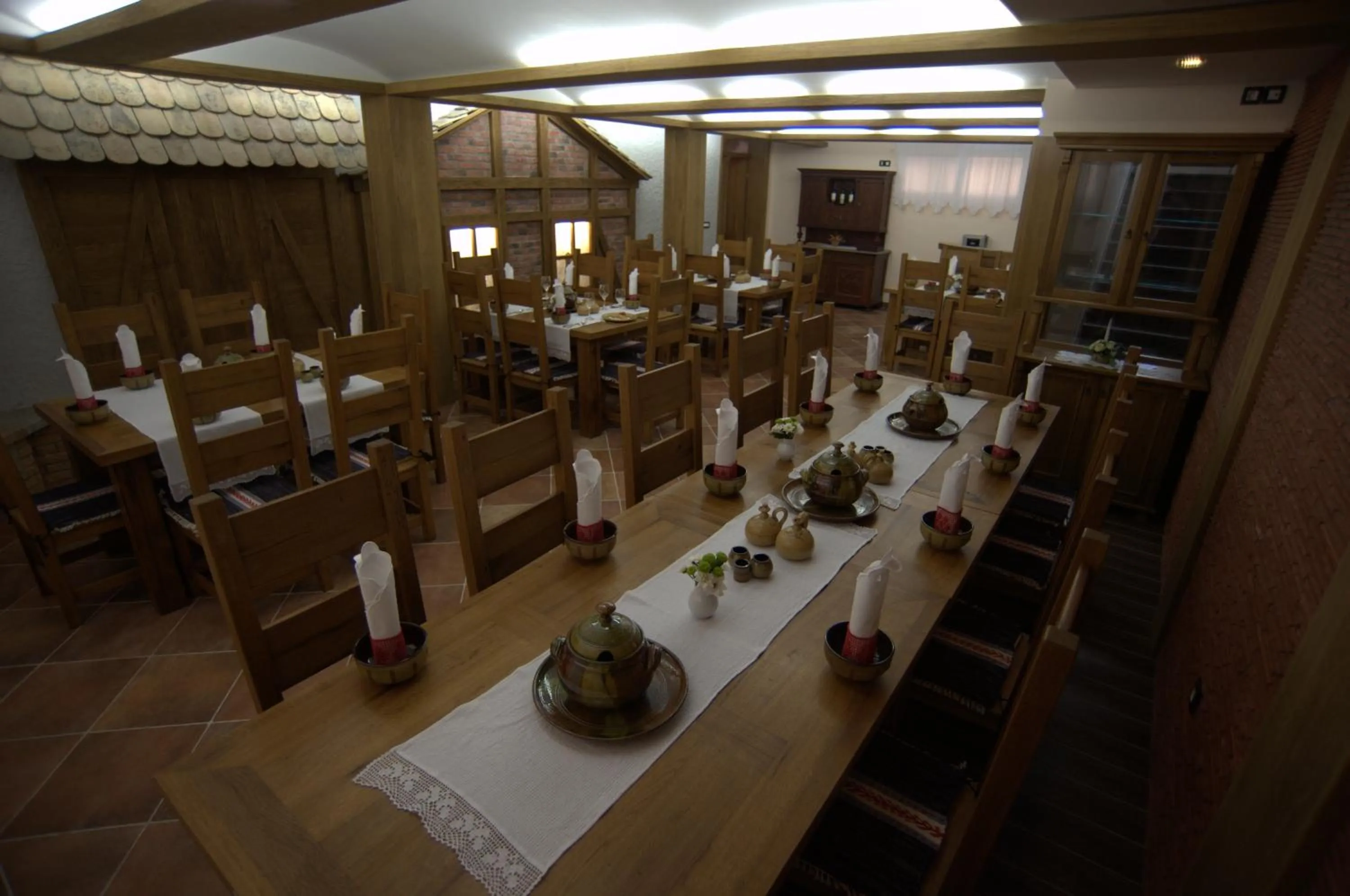 Restaurant/places to eat in Hotel Đakovo