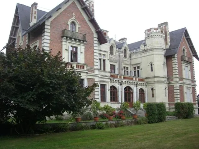 Facade/entrance in Château de Belle Poule