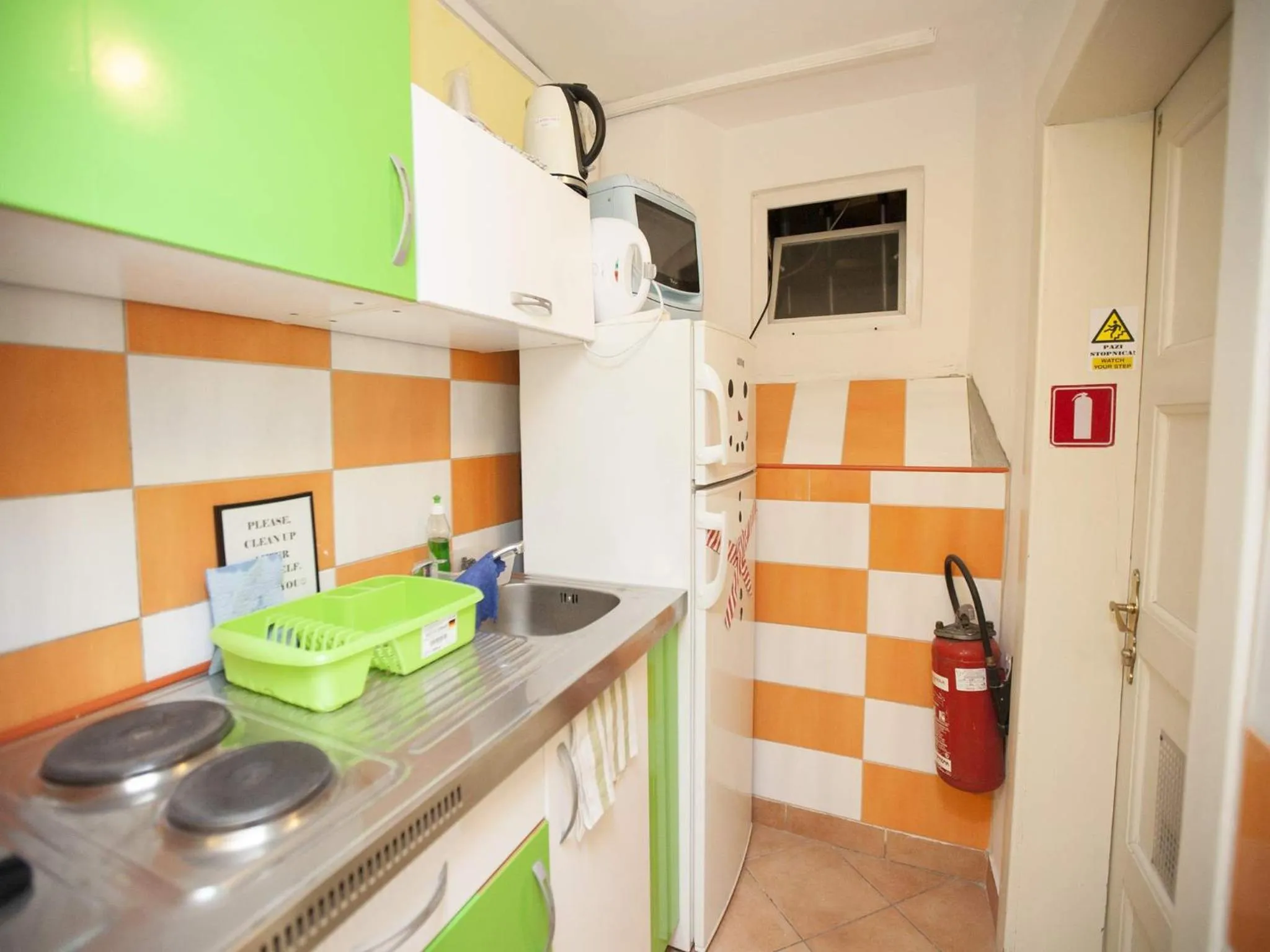 Communal lounge/ TV room in Hostel 24