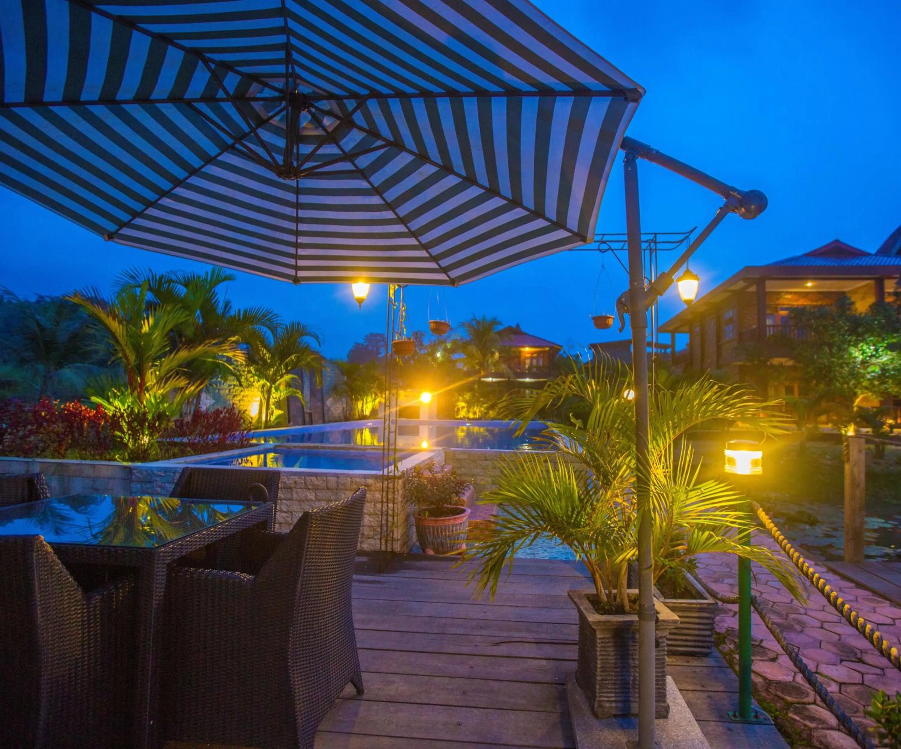 Patio in Toba Village Inn