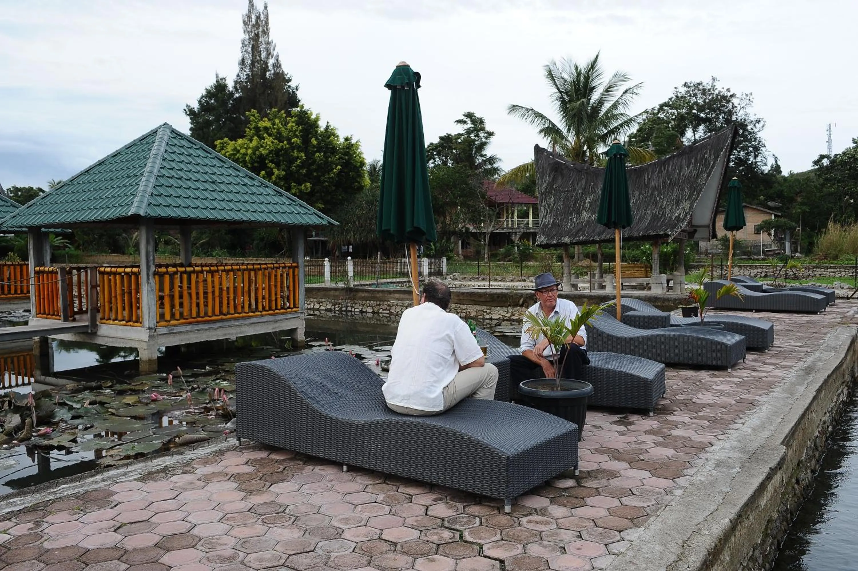 Balcony/Terrace in Toba Village Inn
