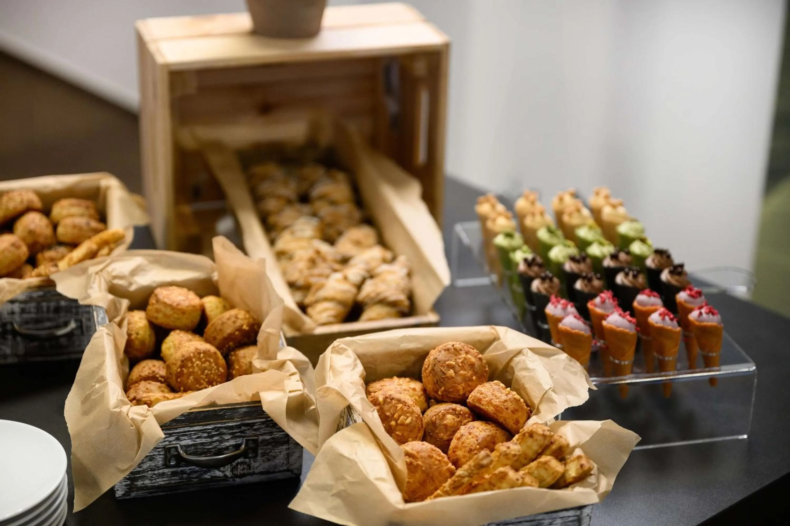 Food and drinks in Park Inn By Radisson Budapest