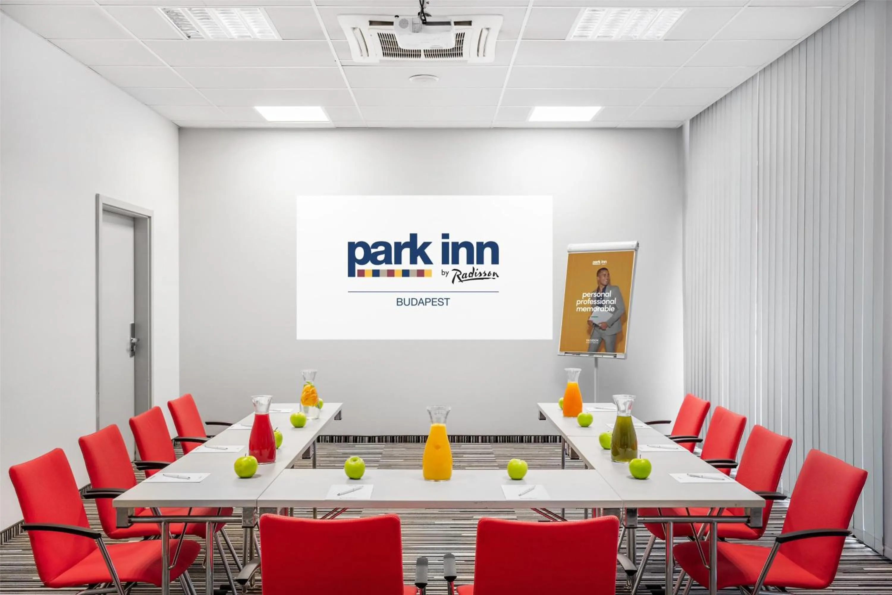 Meeting/conference room in Park Inn By Radisson Budapest