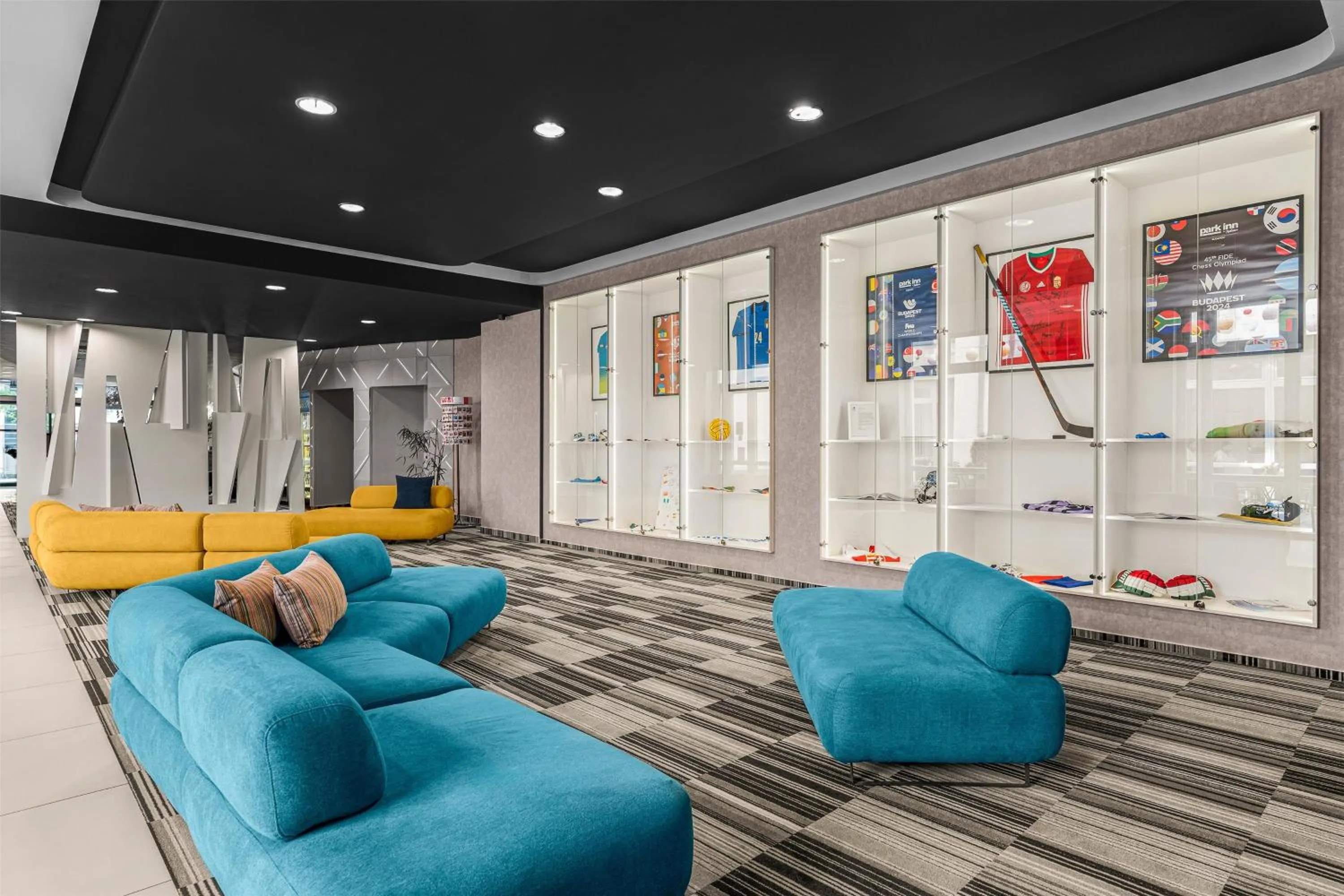 Lobby or reception in Park Inn By Radisson Budapest