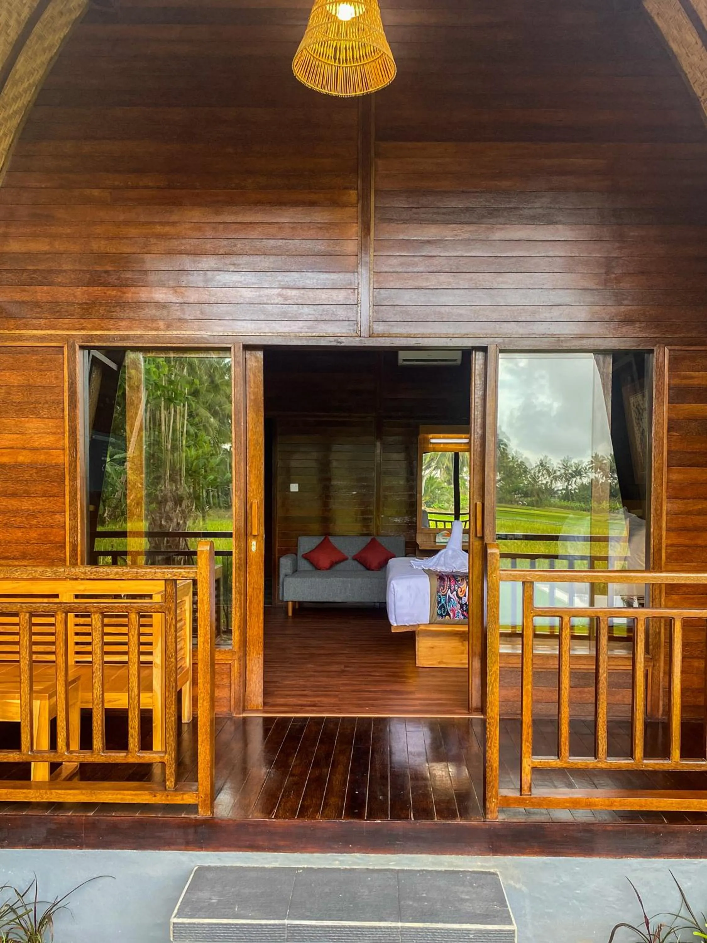 Bed in Adil Villa & Resort