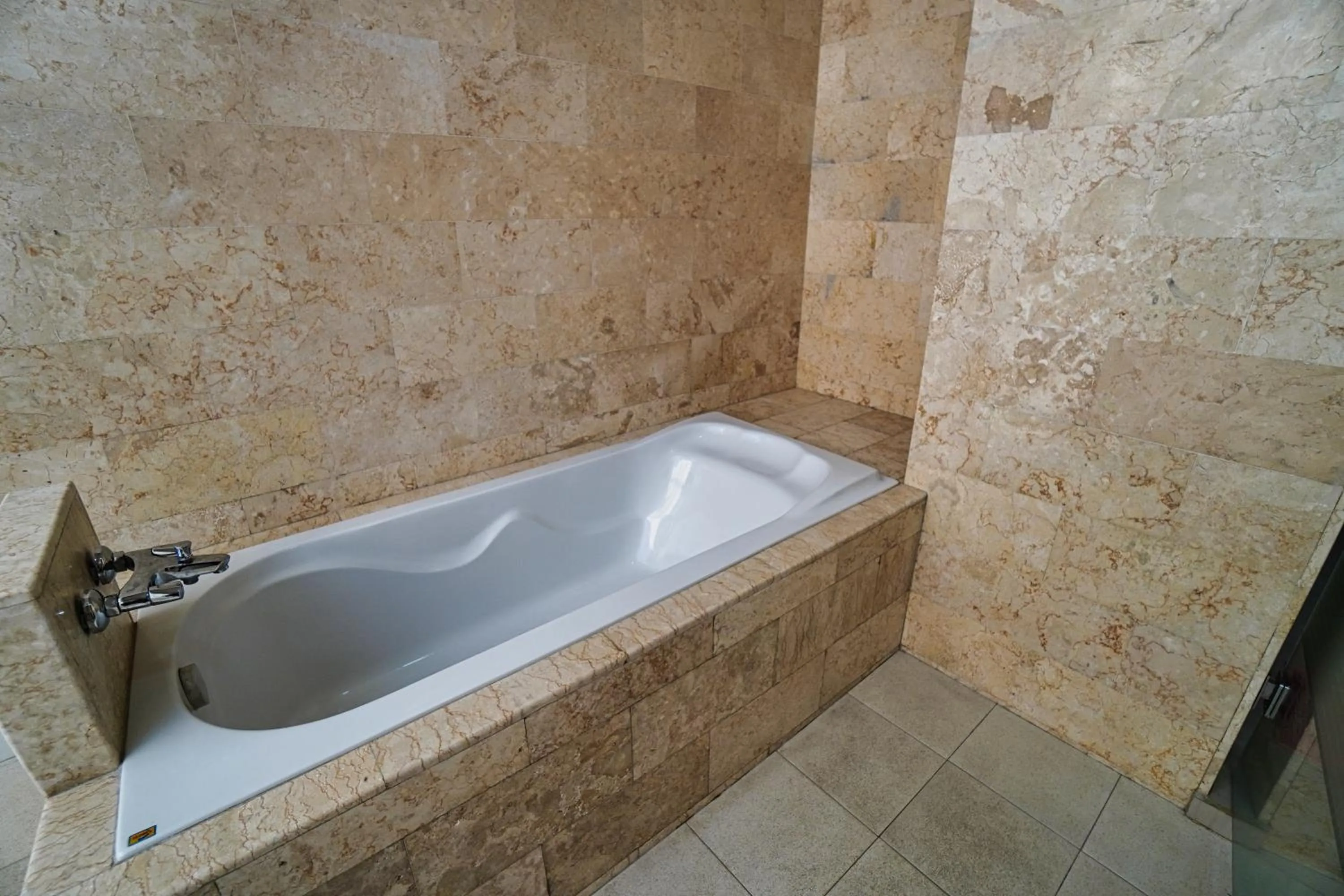 Bathroom in Adil Villa & Resort