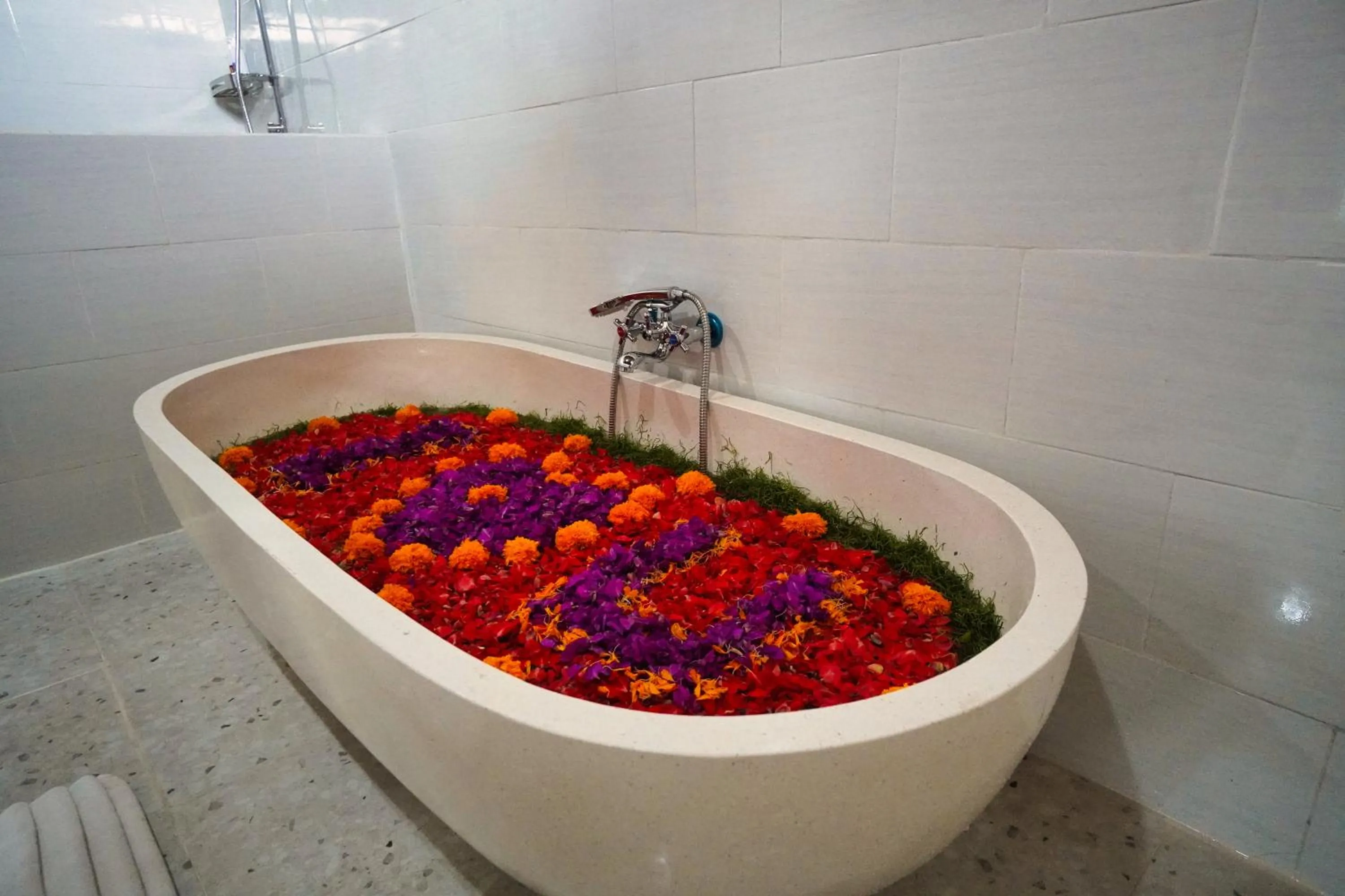 Bathroom in Adil Villa & Resort