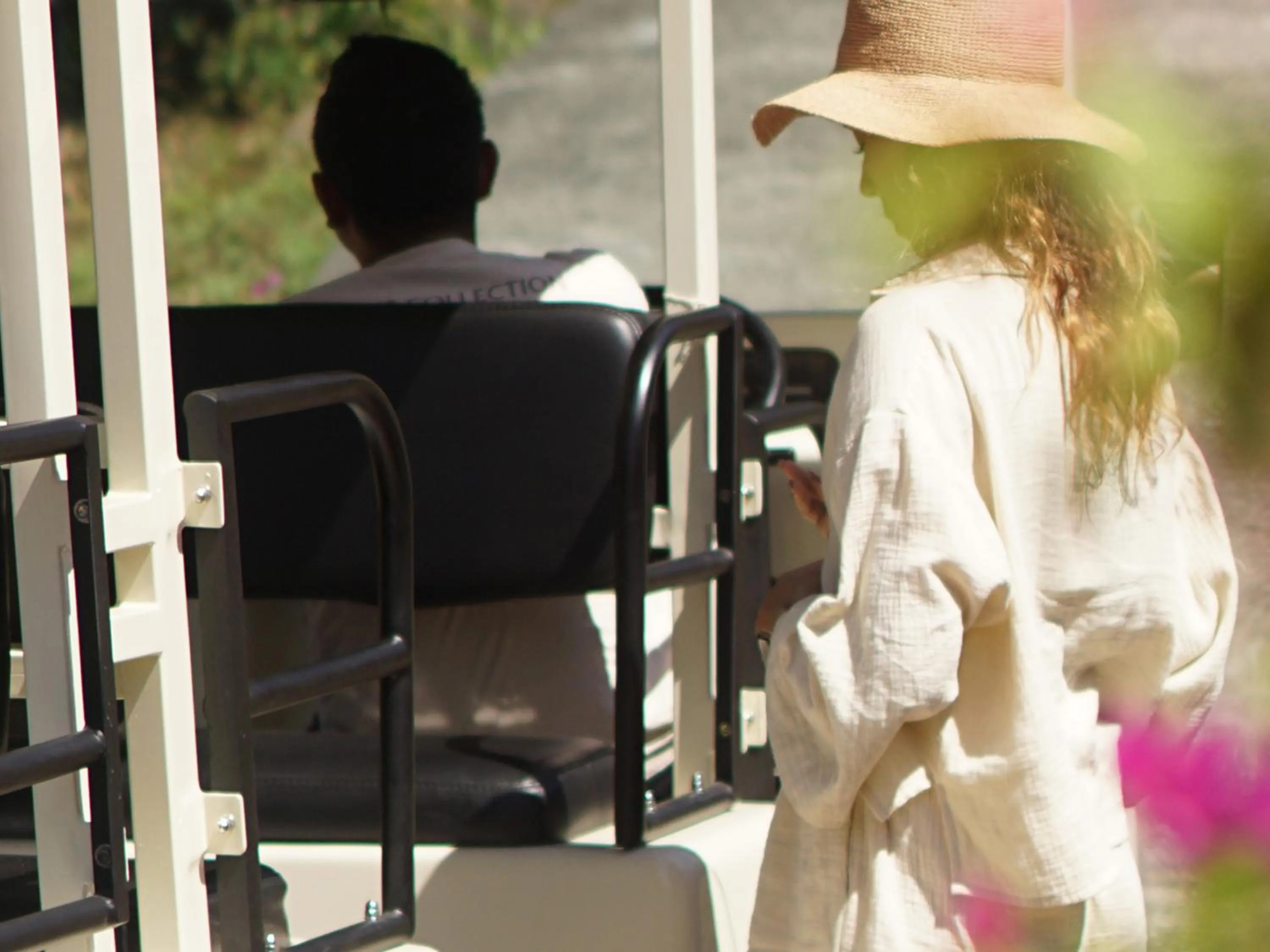 shuttle in MATHIS Lodge Amed