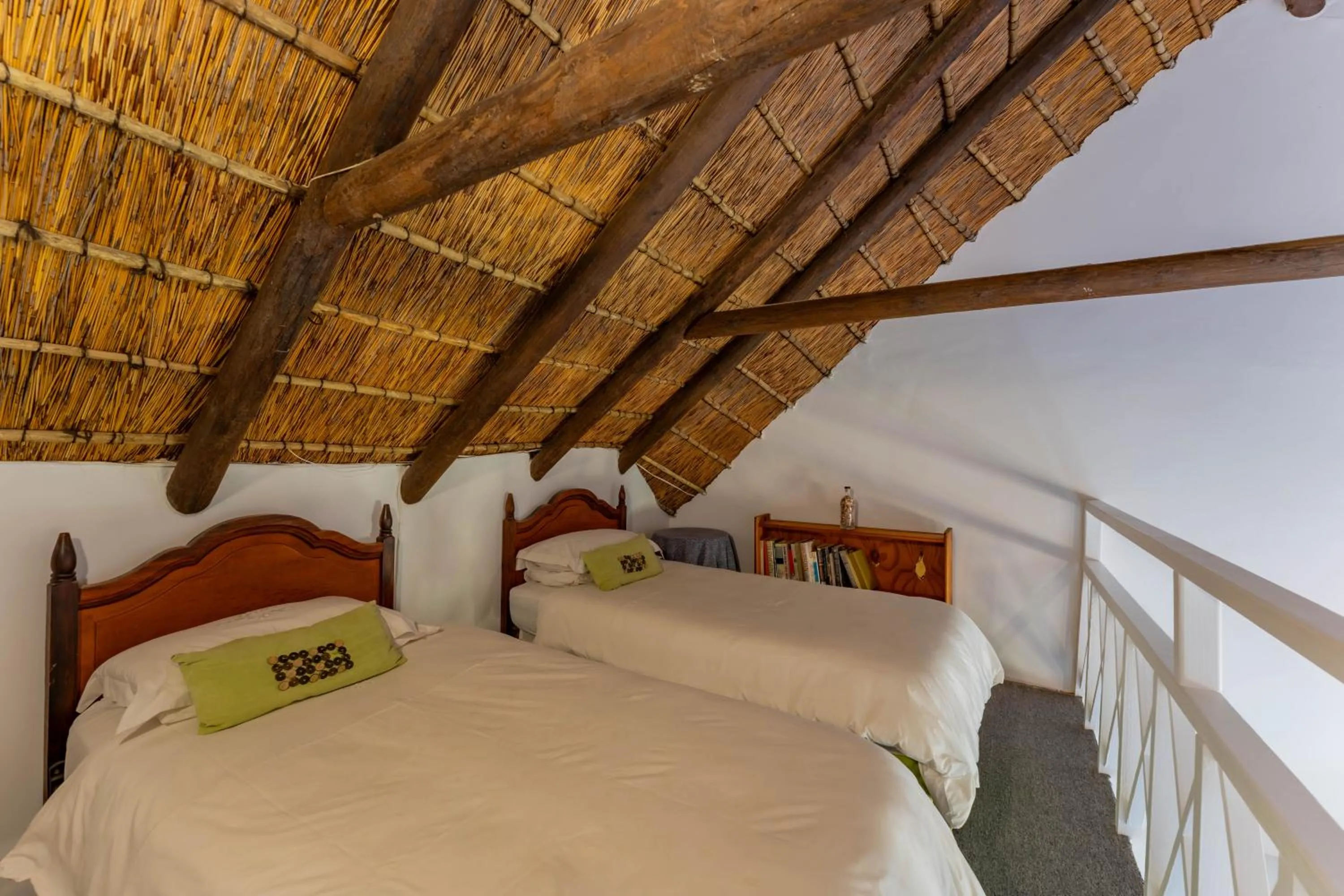 children, Bed in Cycads on Sea Guest House