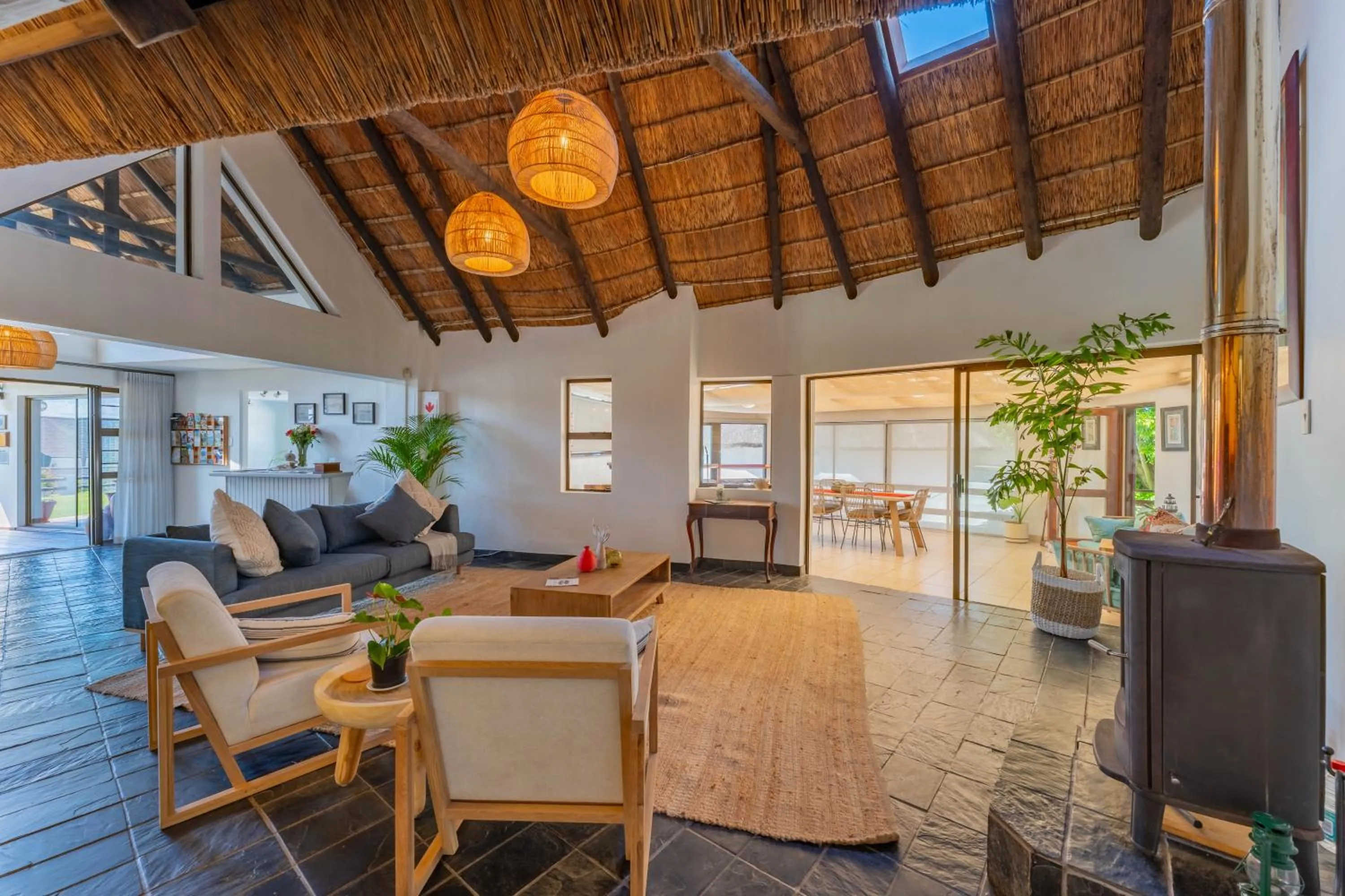 Lounge or bar in Cycads on Sea Guest House