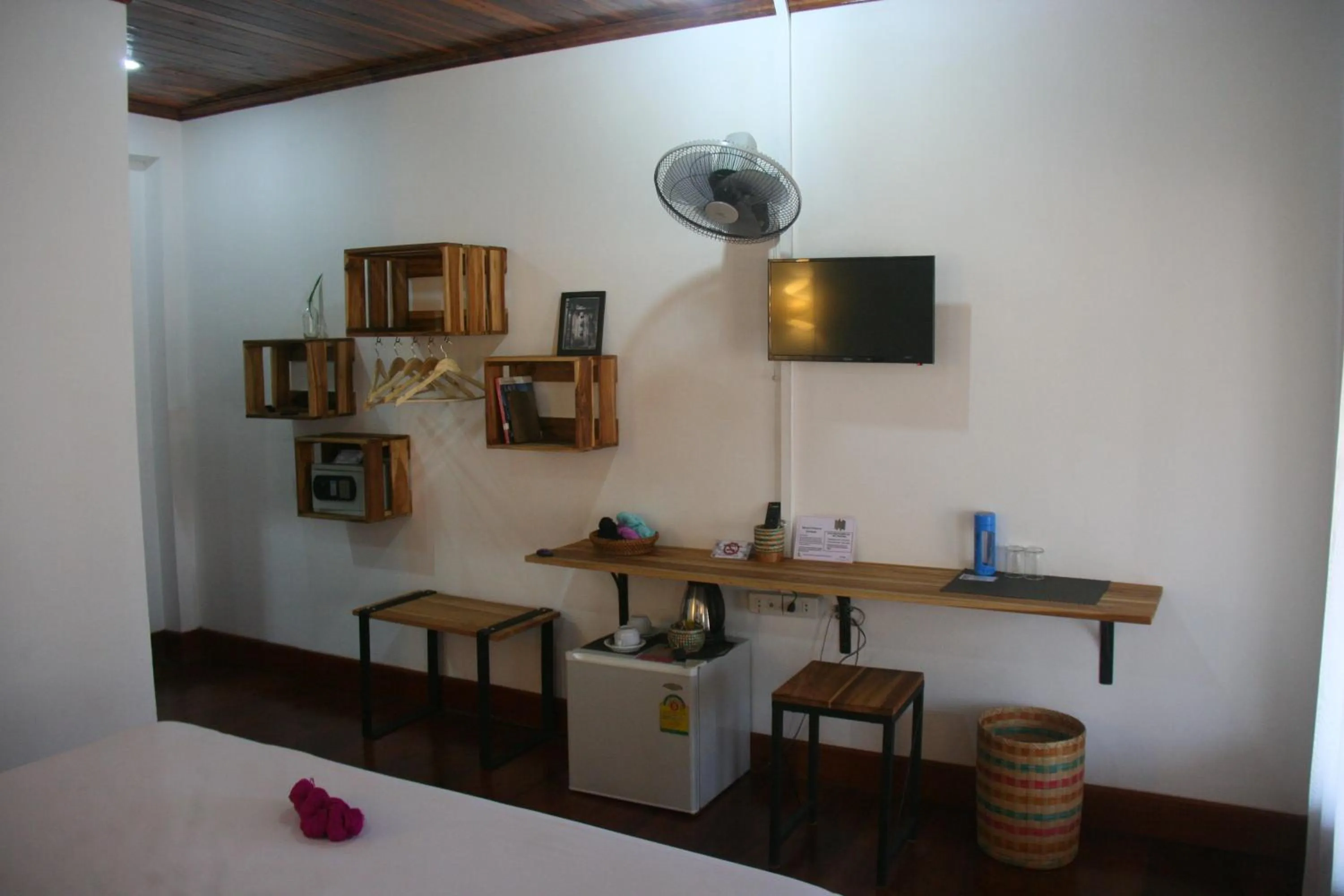 TV and multimedia in Cold River