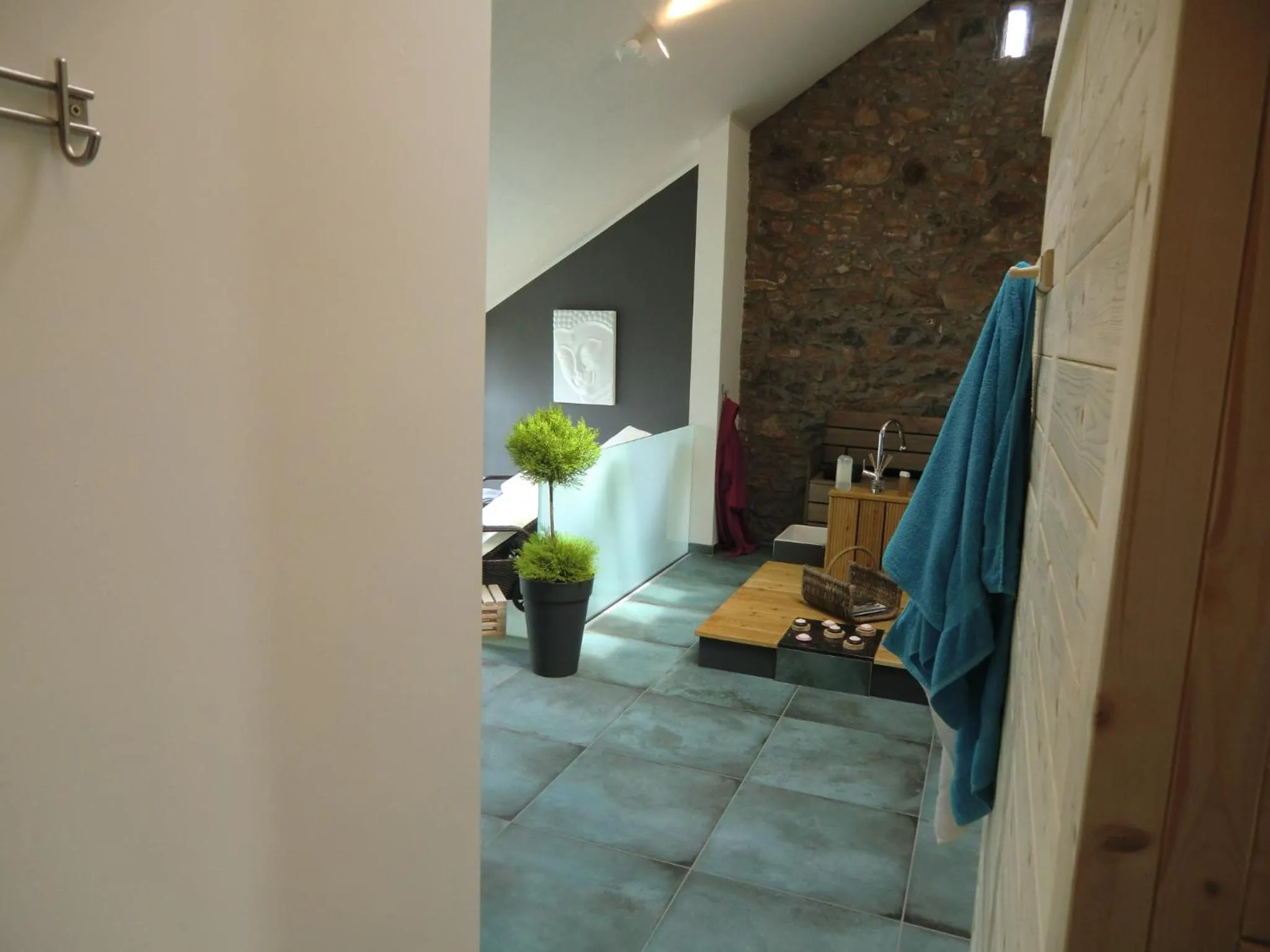 Spa and wellness centre/facilities in B&B Au Coeur de Villers