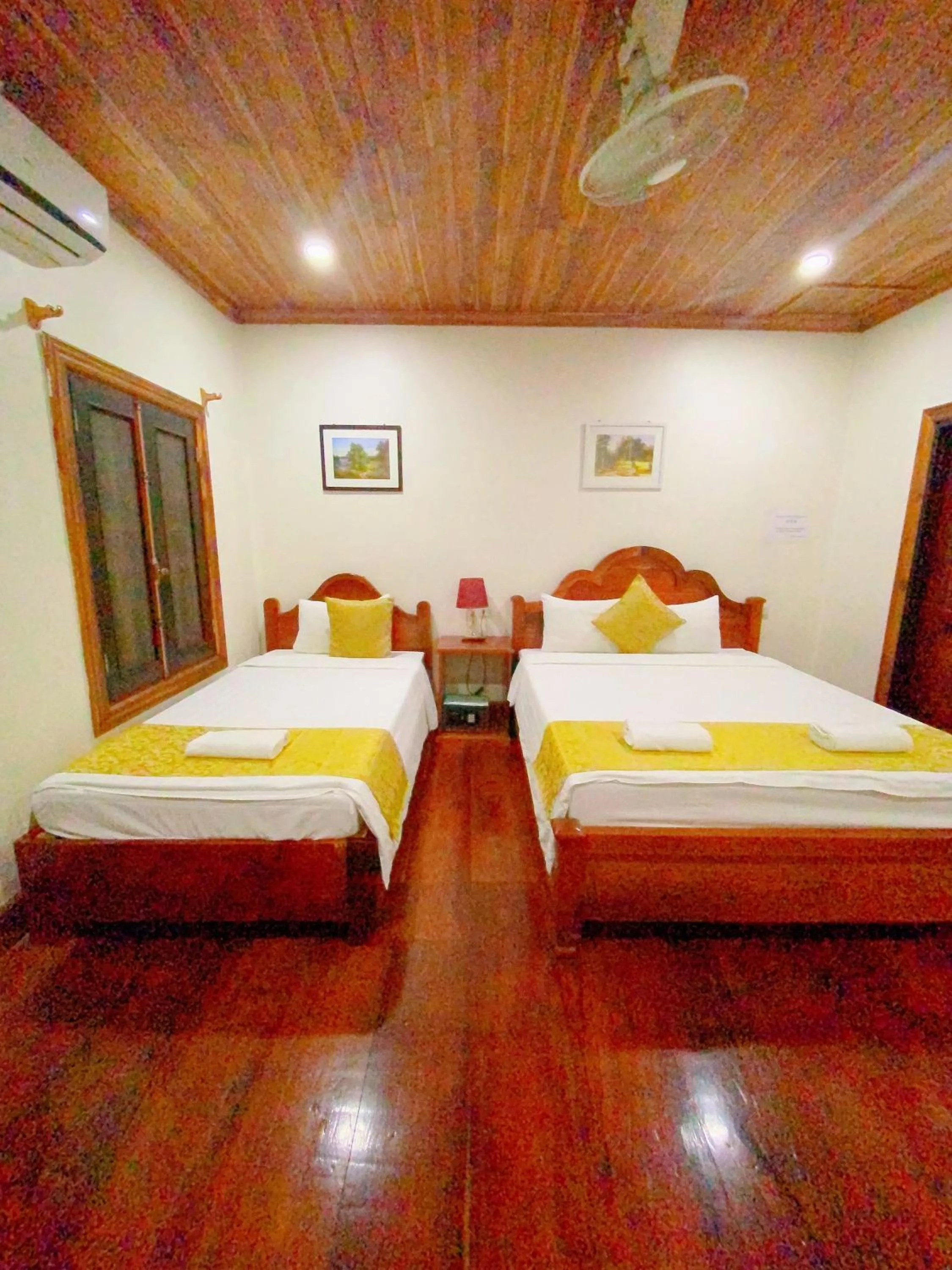 Photo of the whole room, Bed in Elephant Boutique Hotel