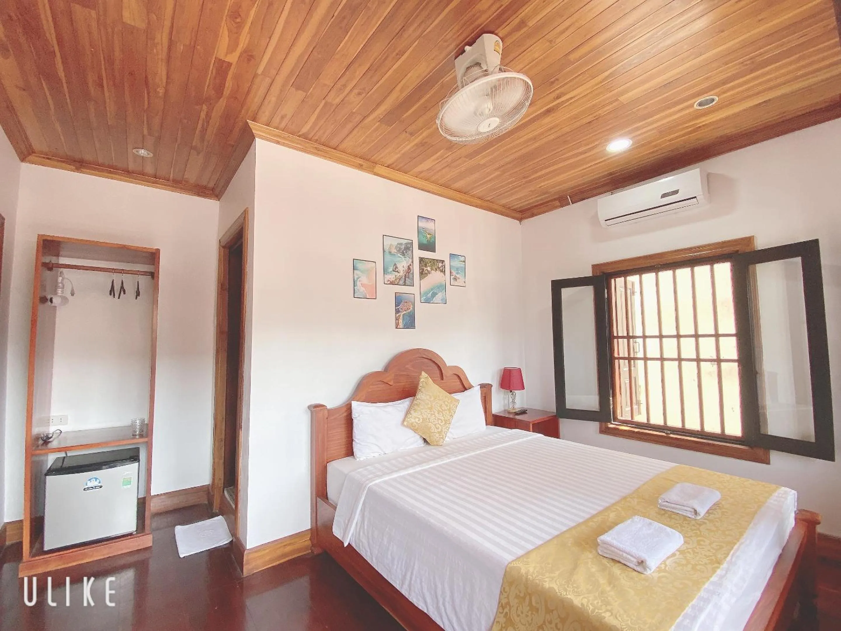 Photo of the whole room, Bed in Elephant Boutique Hotel