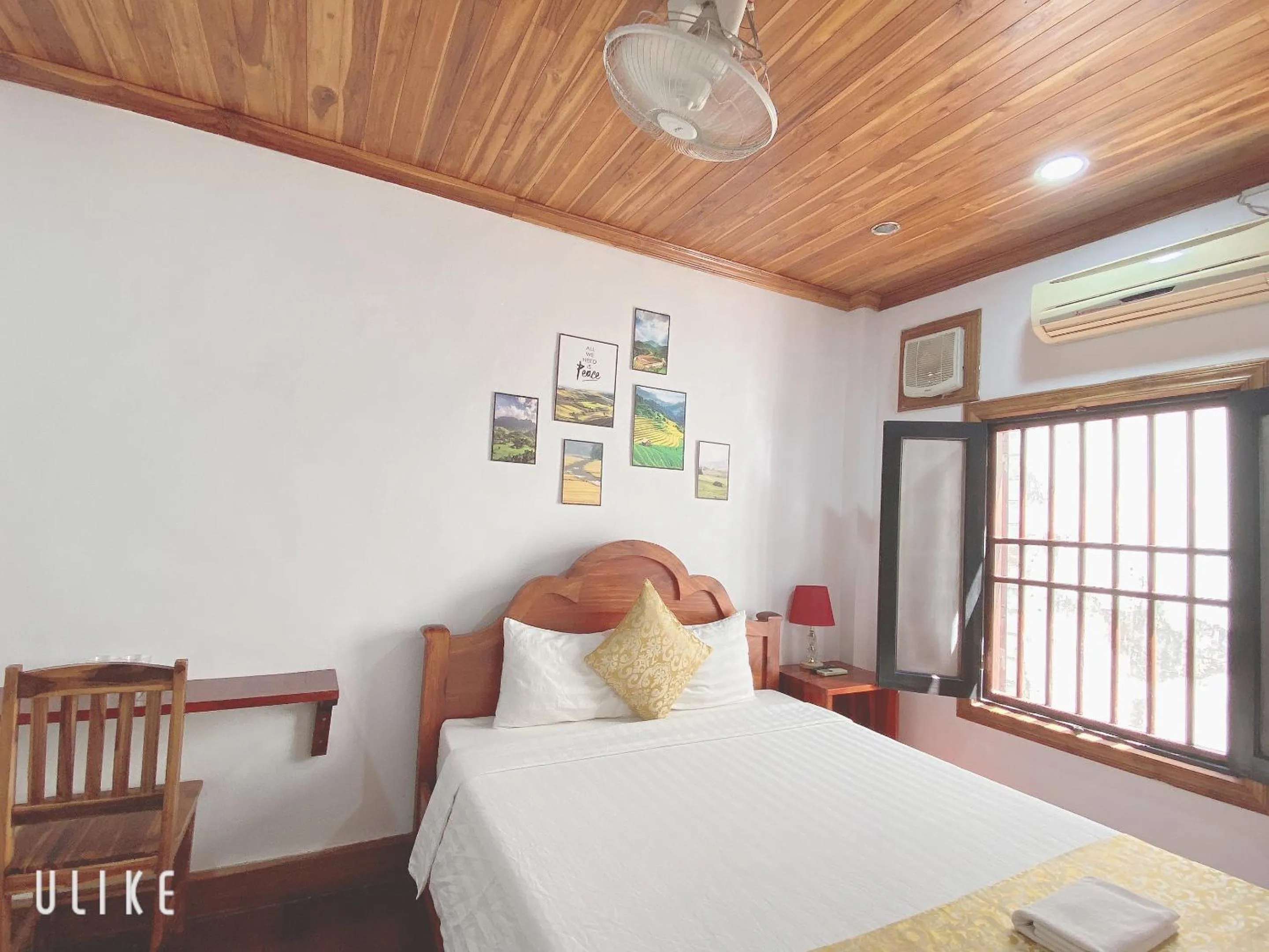 Photo of the whole room, Bed in Elephant Boutique Hotel