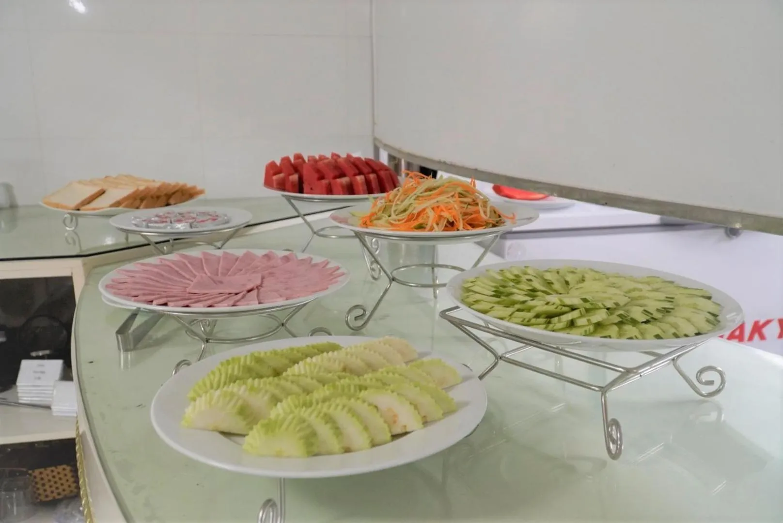 Buffet breakfast in Phoenix Hotel Ha Long