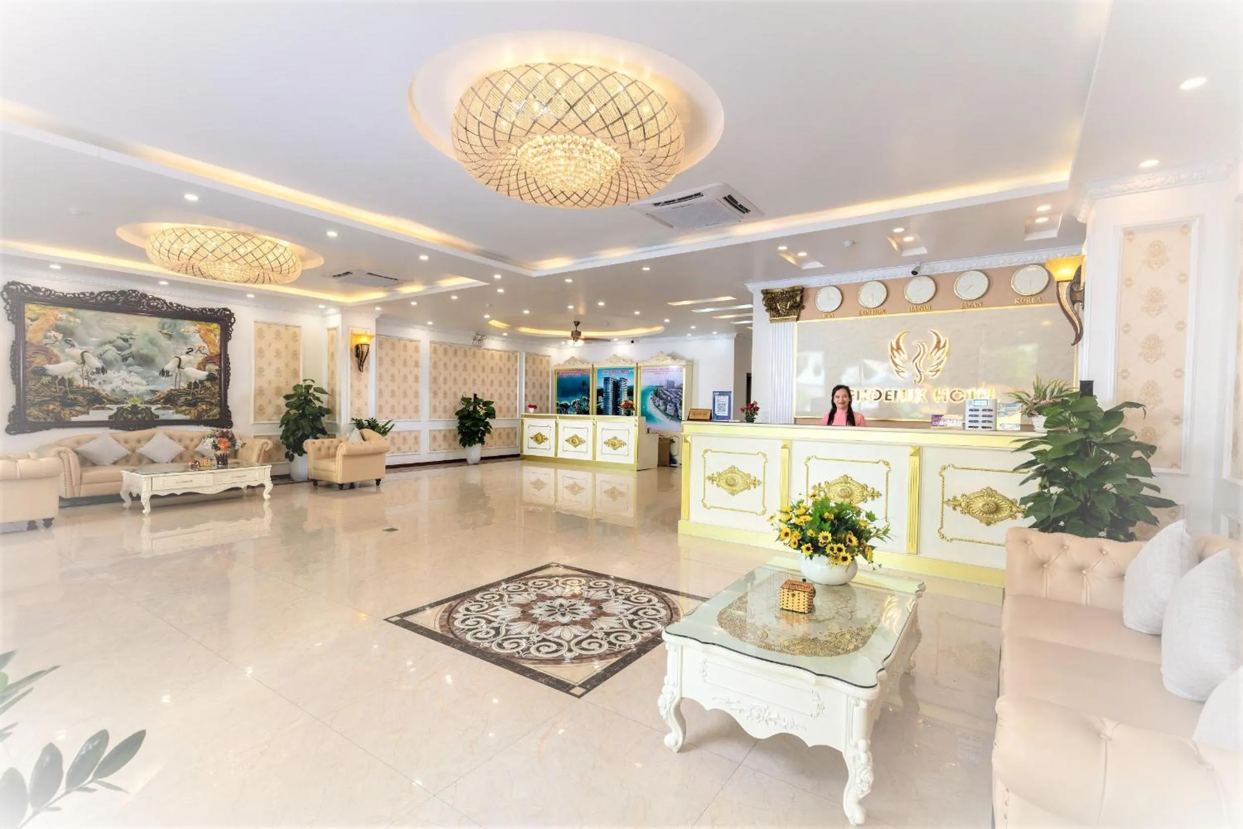 Lobby or reception in Phoenix Hotel Ha Long