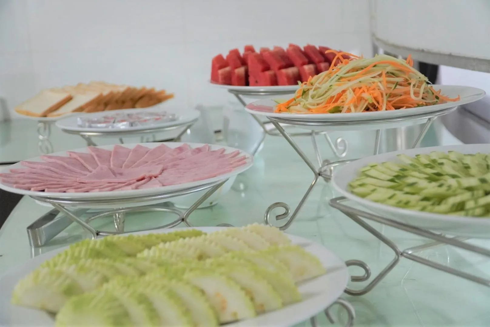 Buffet breakfast in Phoenix Hotel Ha Long