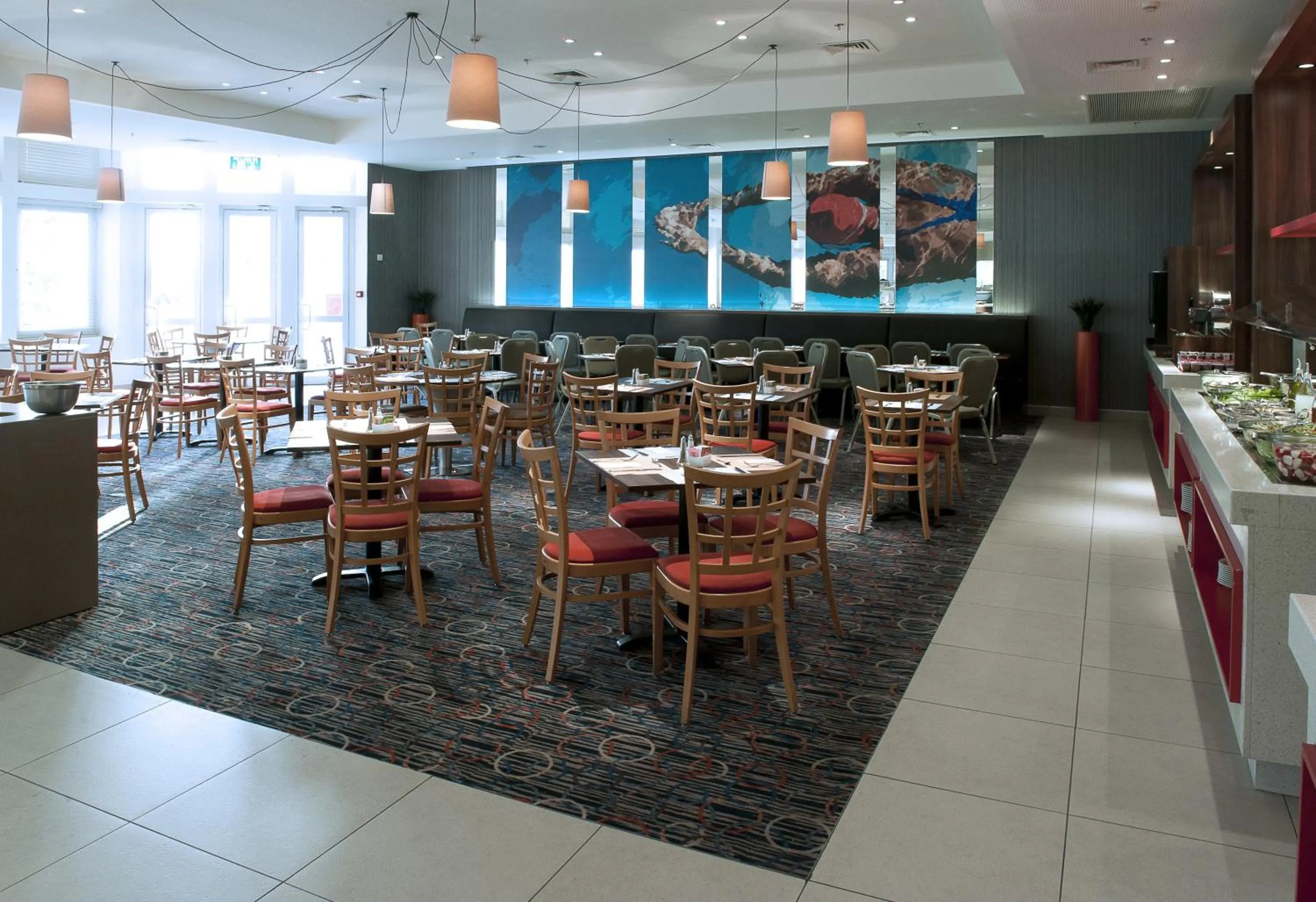 Restaurant/places to eat in Sport Club by Isrotel Collection