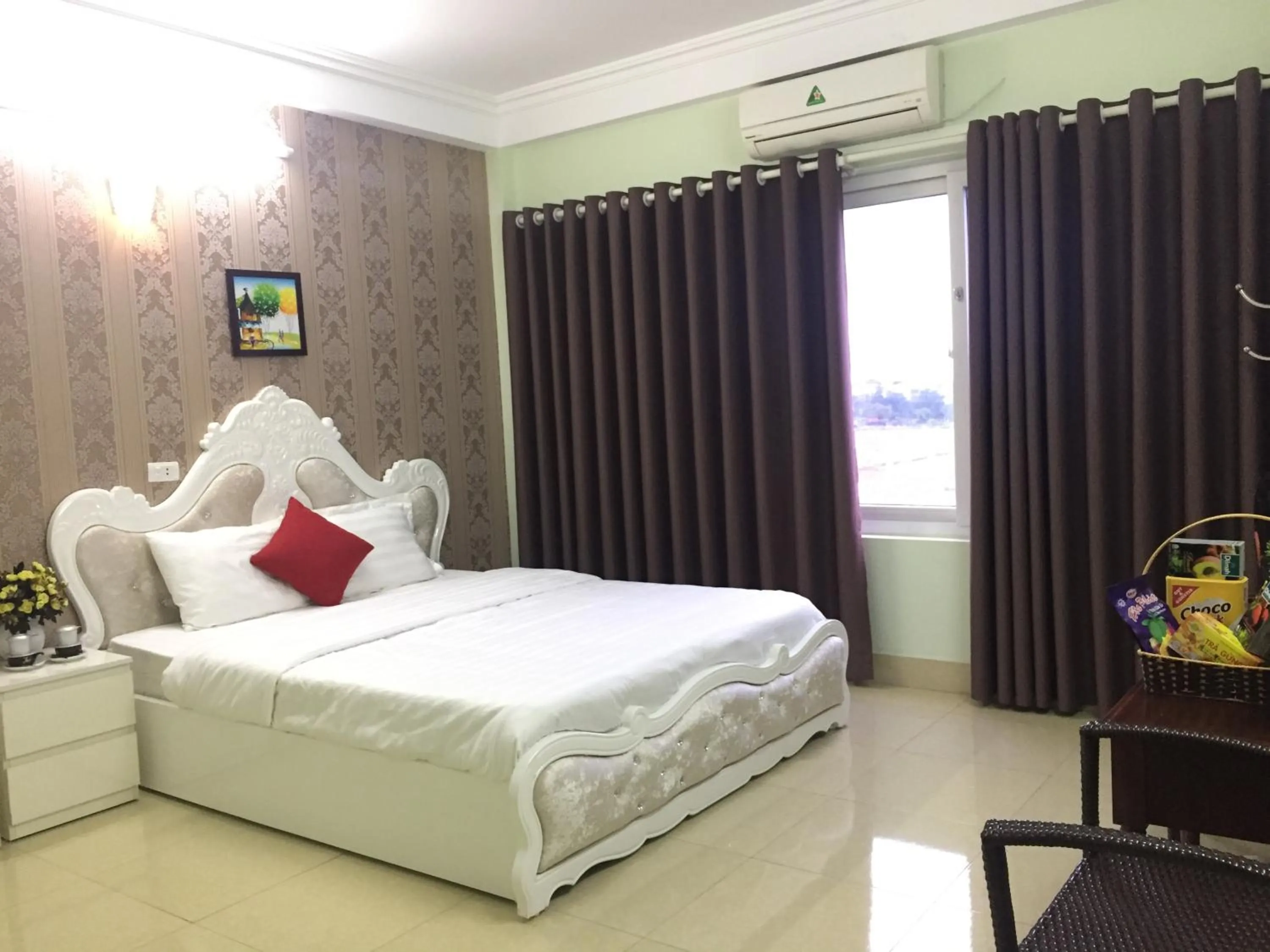 Bed in HD Hotel Nội Bài