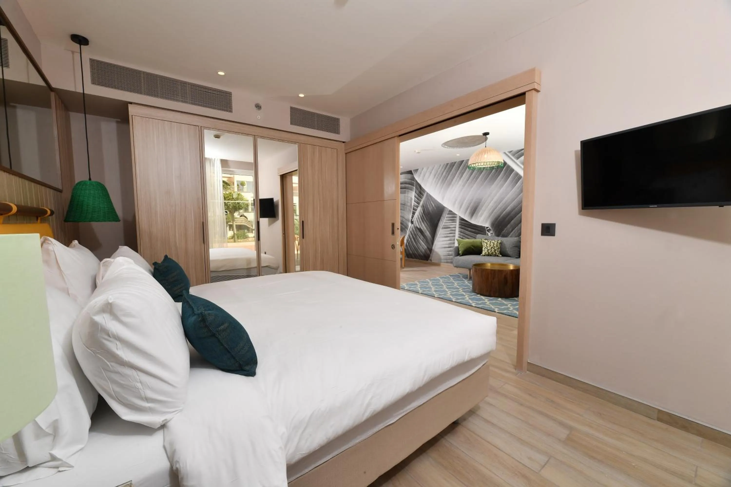 Photo of the whole room, Bed in Royal Garden by Isrotel Collection