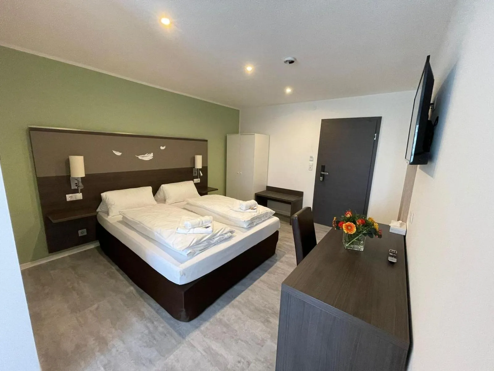 Bed in Hotel Wiesental Nähe Friedrichshafen