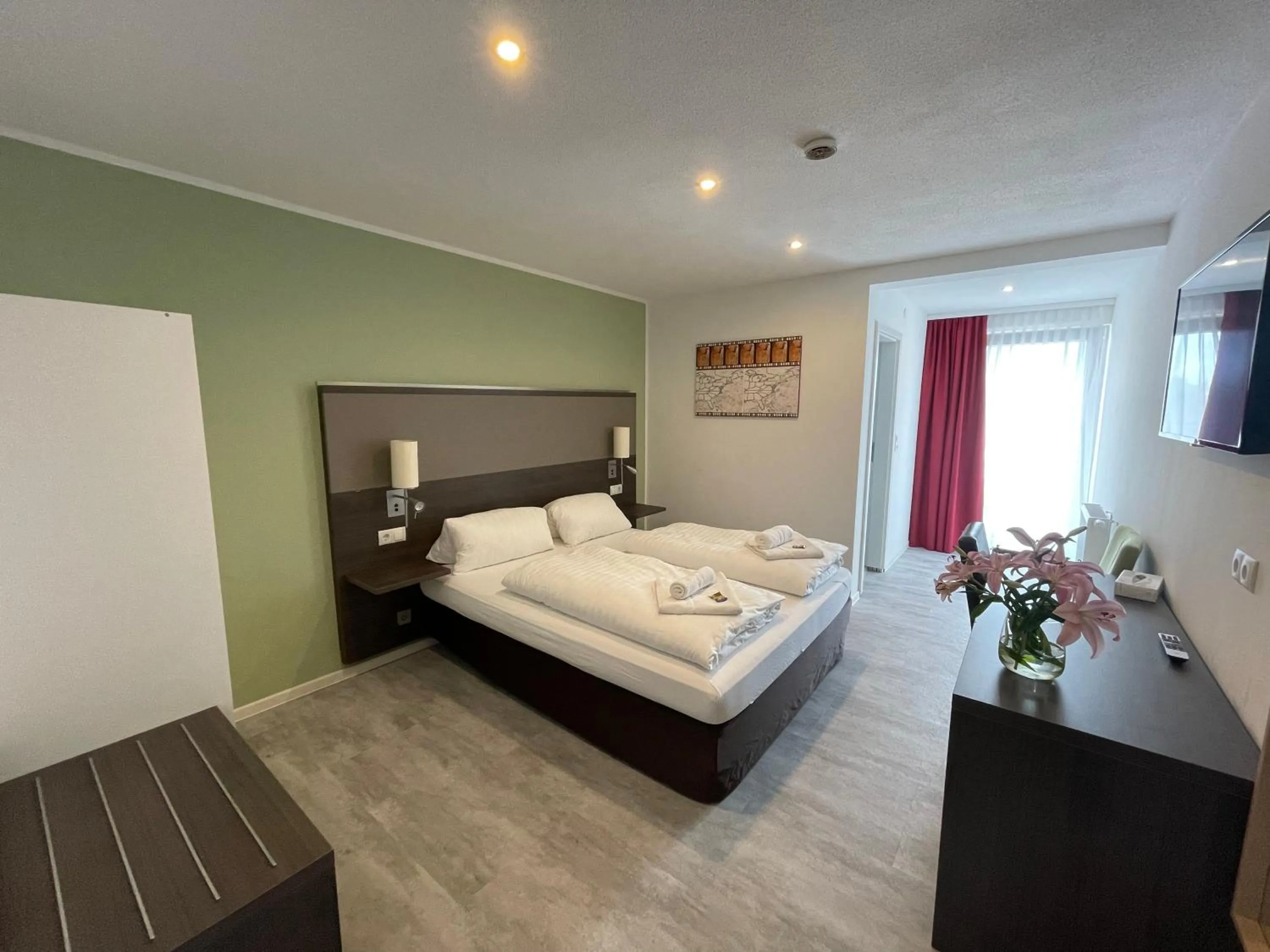 Bed in Hotel Wiesental Nähe Friedrichshafen