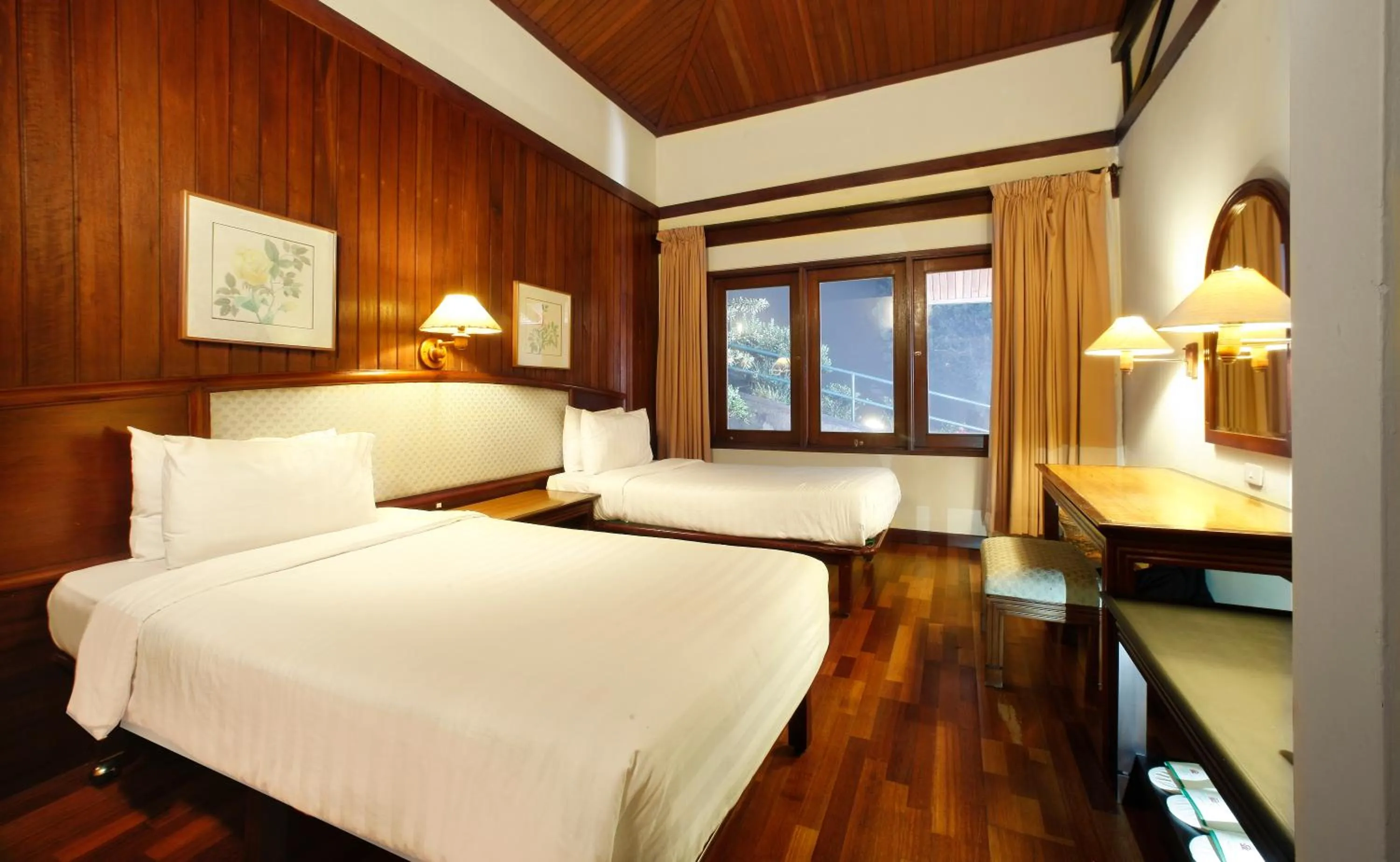 Photo of the whole room, Bed in Puncak Pass Resort