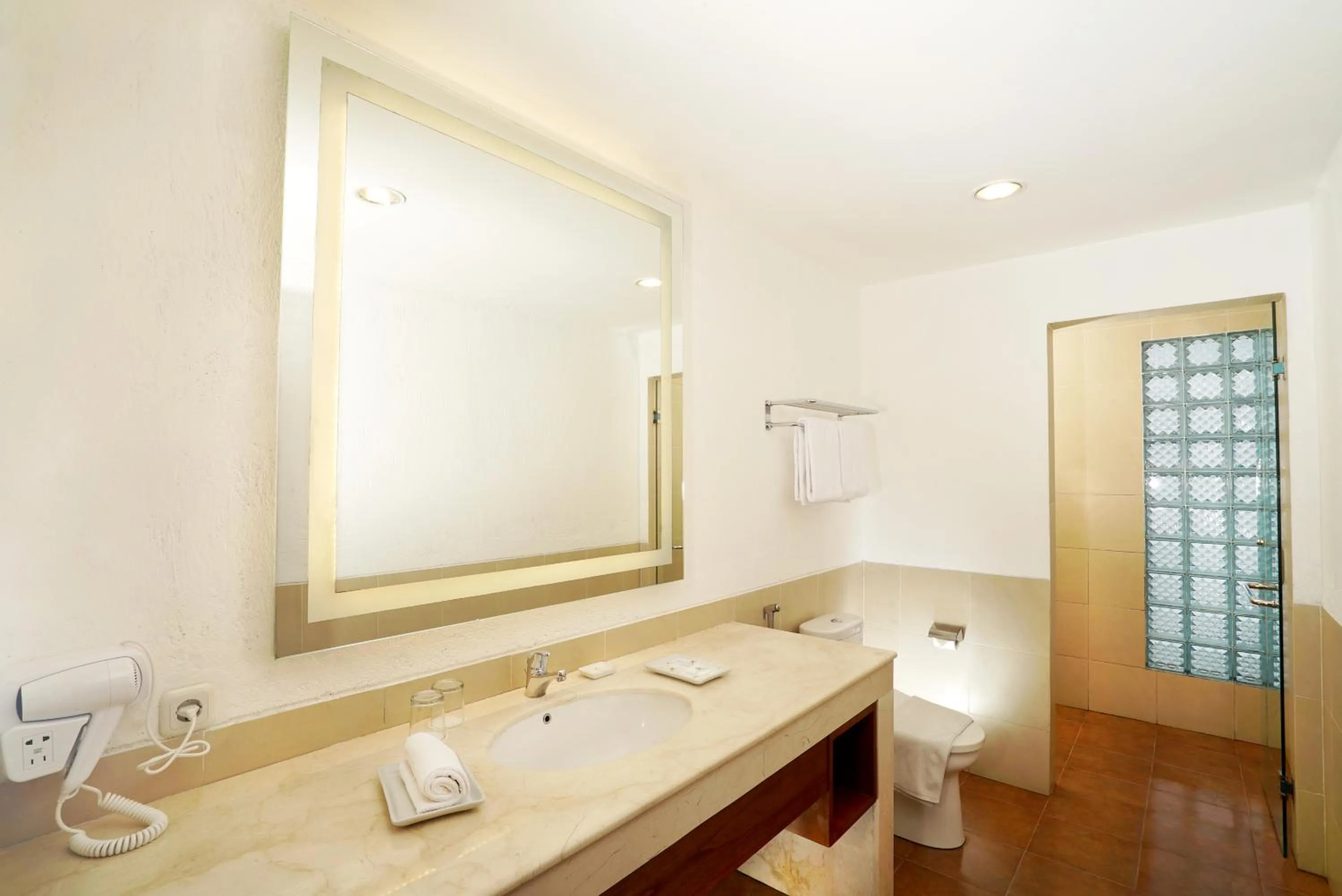 Bathroom in Puncak Pass Resort