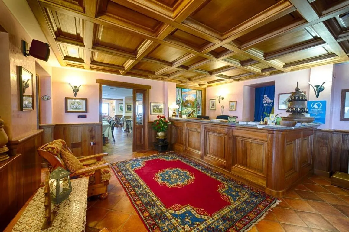 Lobby or reception in Hotel Granta Parey