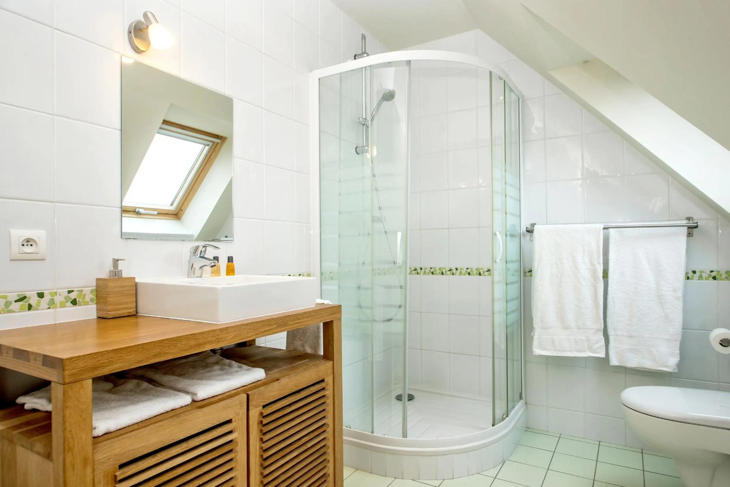 Bathroom in La Canopée des Pins