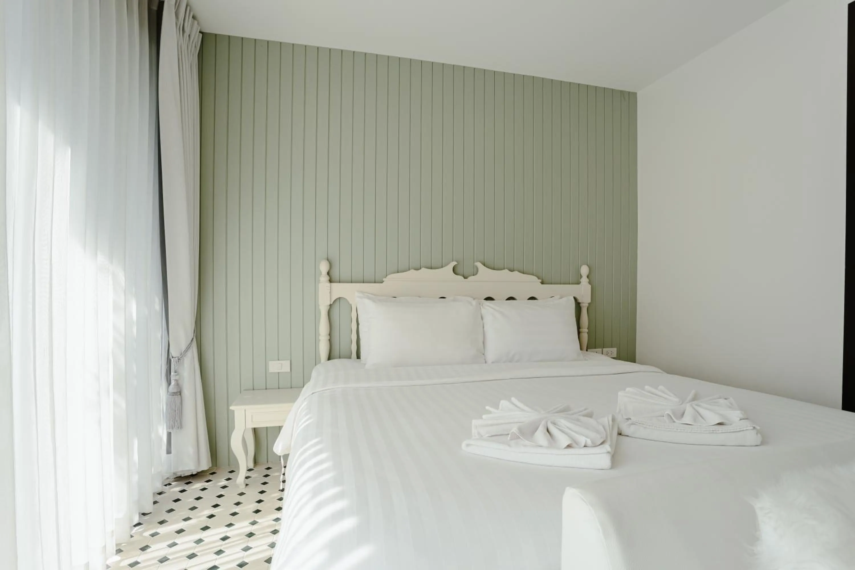 Bedroom, Bed in the echo hotel